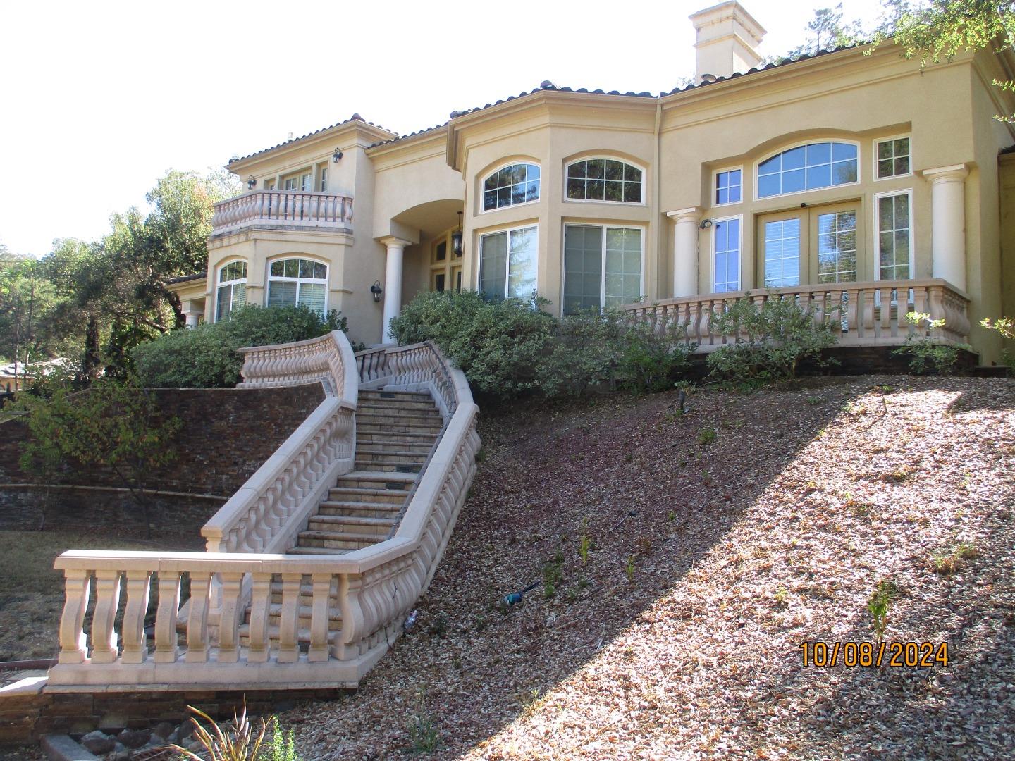 15520 Quito Road, Monte Sereno, CA, 95030