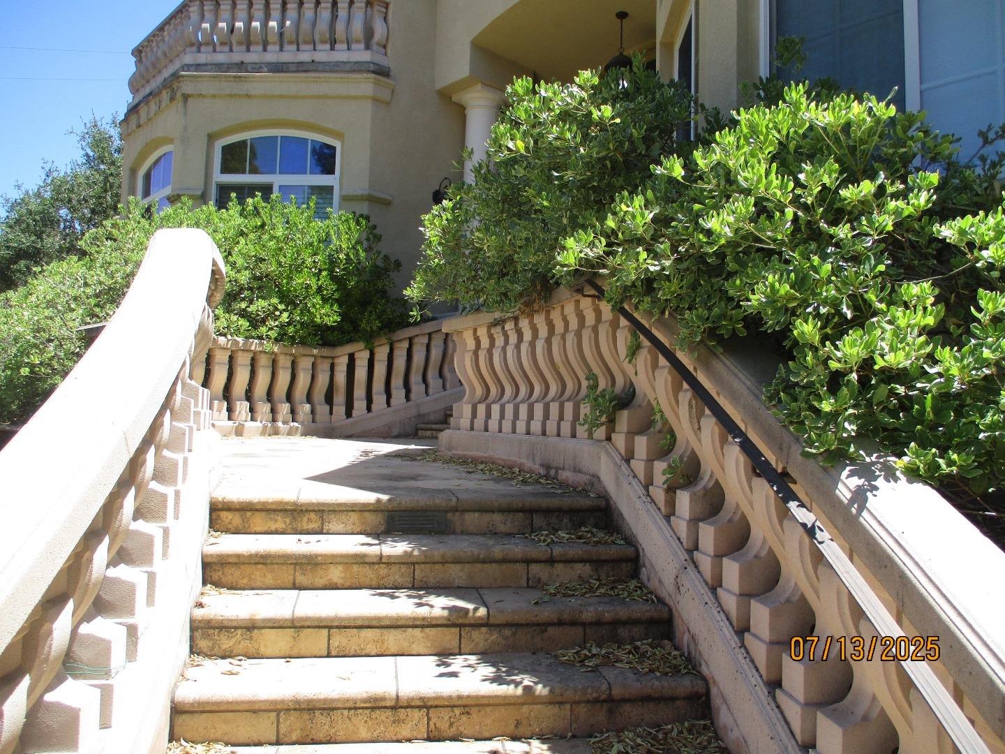 15520 Quito Road, Monte Sereno, CA, 95030