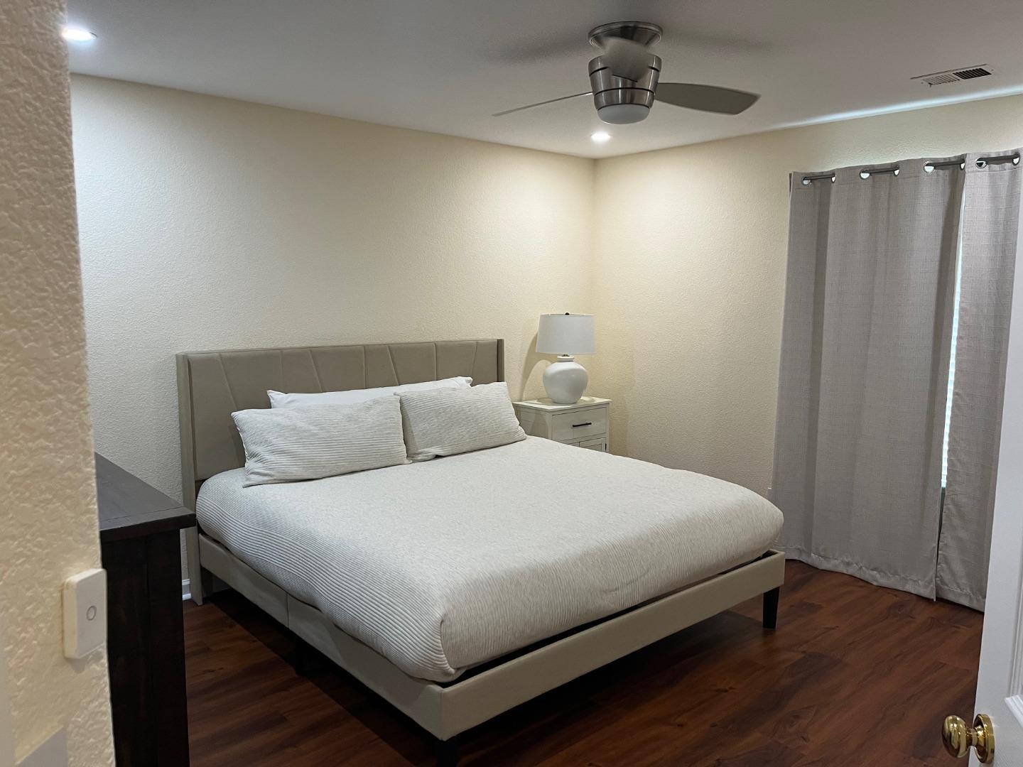 Detail Gallery Image 17 of 26 For 1437 Briarberry Ln, Gilroy,  CA 95020 - 4 Beds | 2 Baths