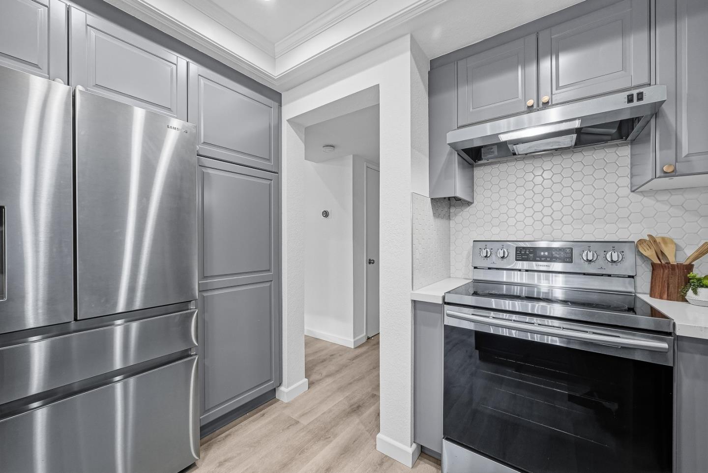 Detail Gallery Image 15 of 46 For 1683 Marco Way, San Jose,  CA 95131 - 3 Beds | 3 Baths