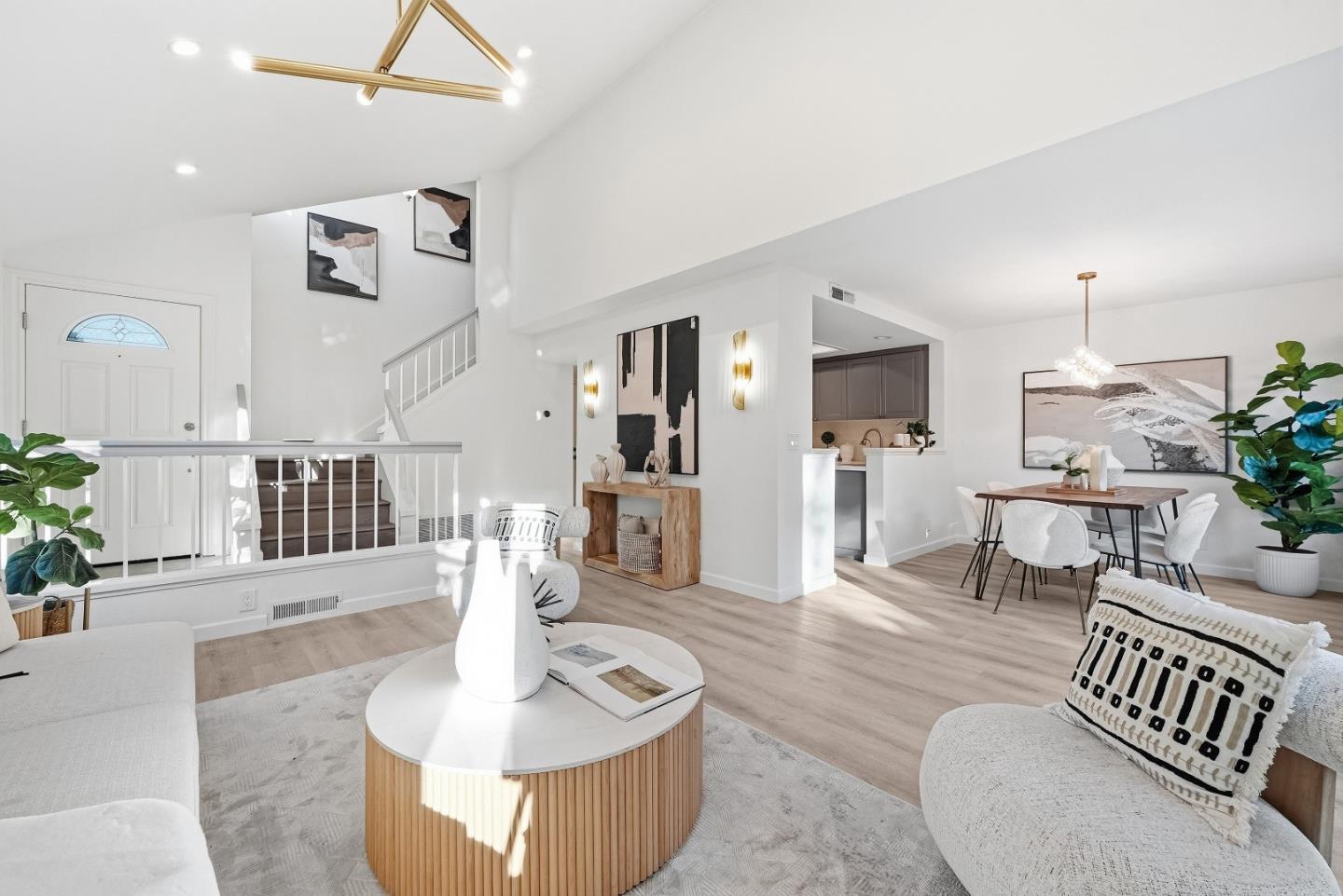 Detail Gallery Image 5 of 46 For 1683 Marco Way, San Jose,  CA 95131 - 3 Beds | 3 Baths