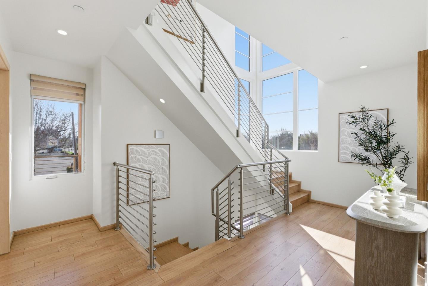 Detail Gallery Image 12 of 42 For 1705 Lawrence Rd, Santa Clara,  CA 95051 - 4 Beds | 3/1 Baths