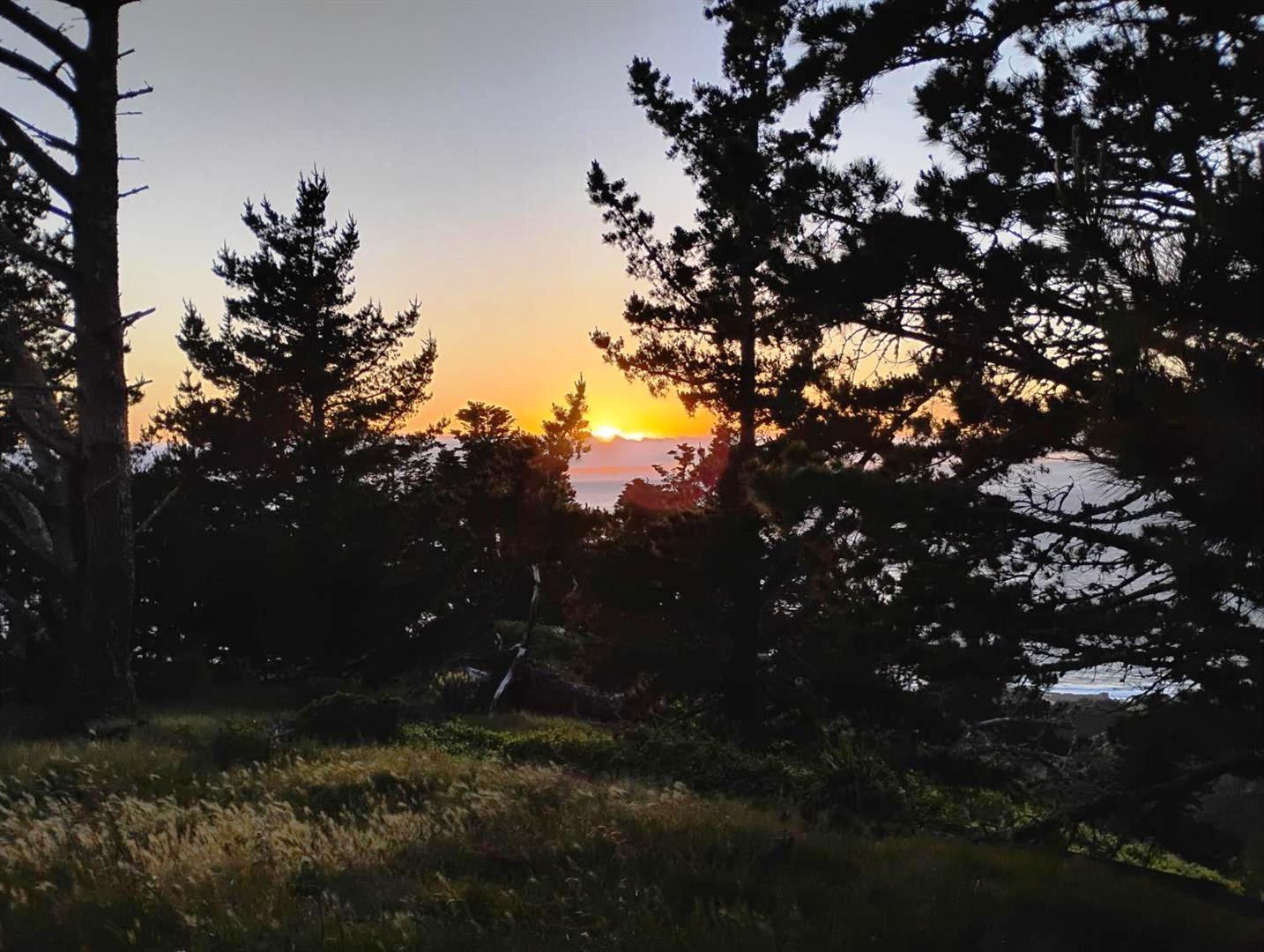 Detail Gallery Image 18 of 27 For 36260 Highway 1, Monterey,  CA 93940 - 1 Beds | 1 Baths