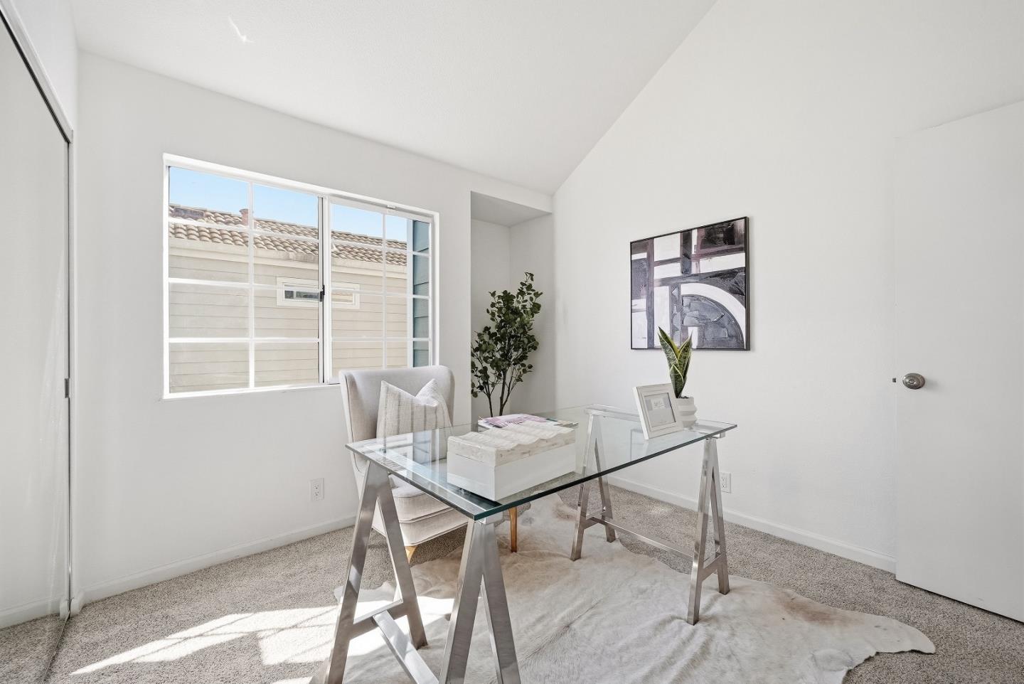 Detail Gallery Image 22 of 51 For 1153 Rosebriar Way, San Jose,  CA 95131 - 4 Beds | 2/1 Baths