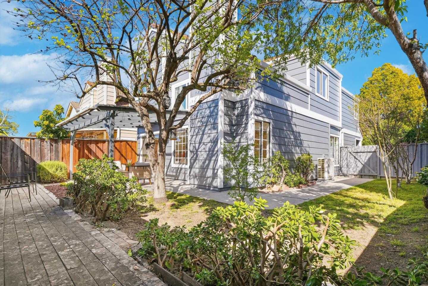 Detail Gallery Image 37 of 51 For 1153 Rosebriar Way, San Jose,  CA 95131 - 4 Beds | 2/1 Baths