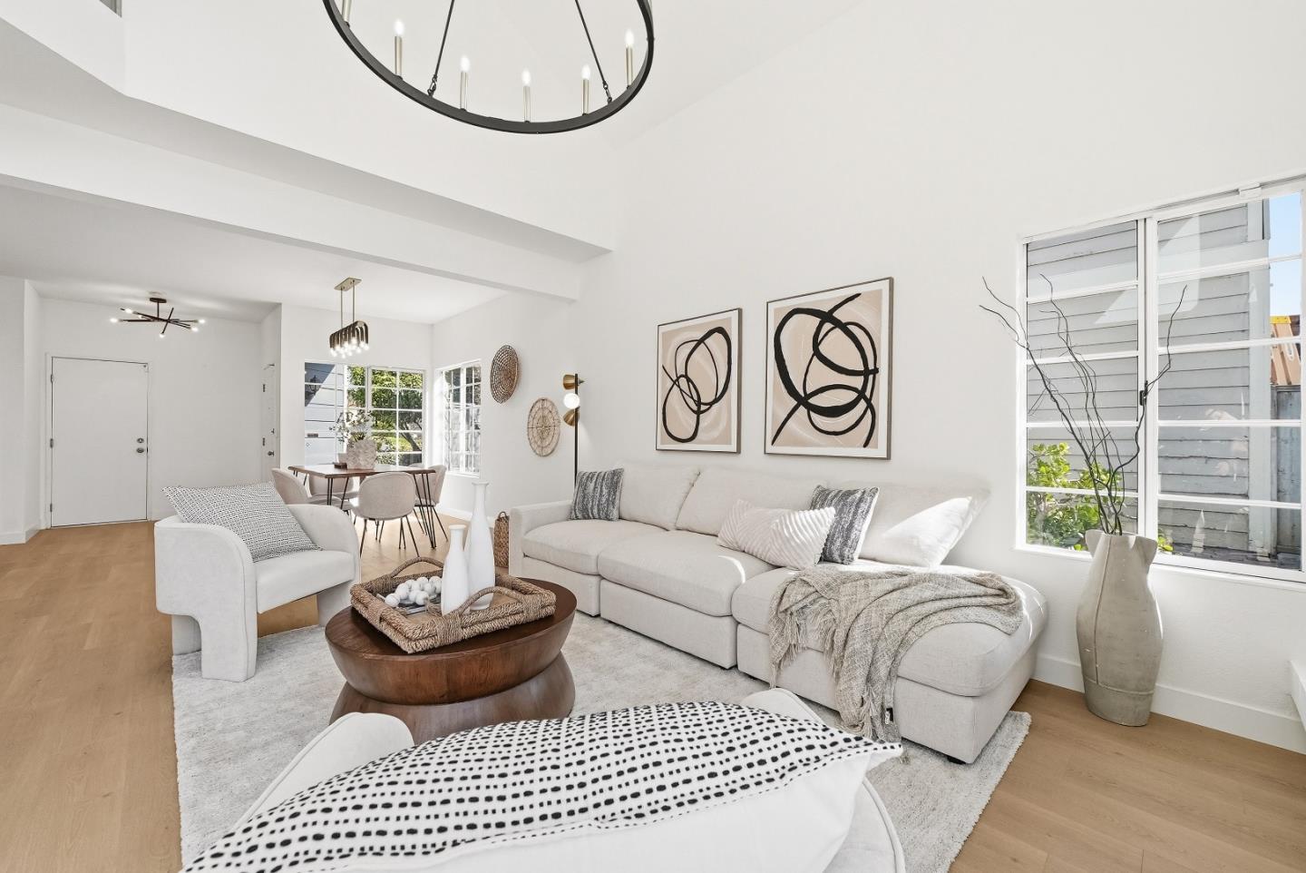 Detail Gallery Image 6 of 51 For 1153 Rosebriar Way, San Jose,  CA 95131 - 4 Beds | 2/1 Baths