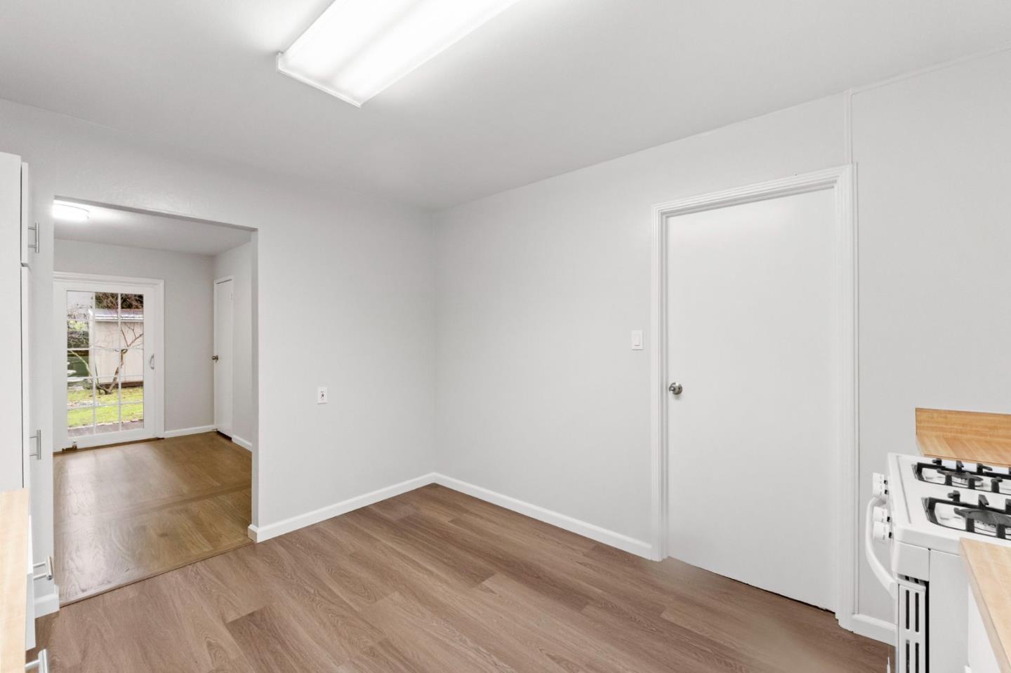 Detail Gallery Image 16 of 37 For 2536 Pilot Knob Dr, Santa Clara,  CA 95051 - 3 Beds | 1 Baths