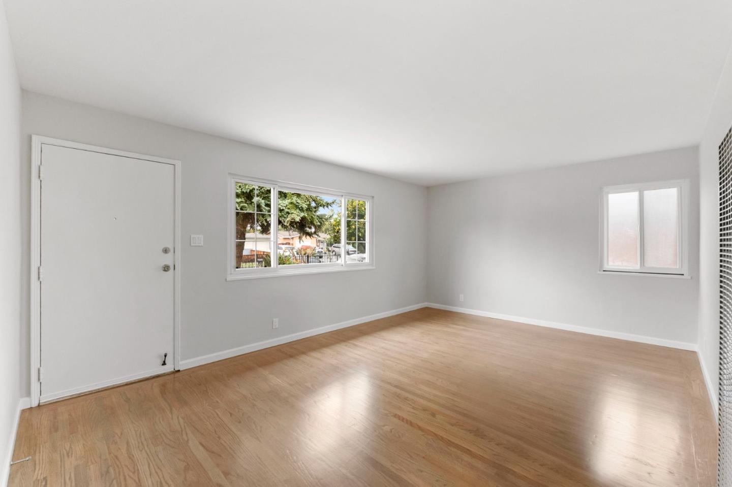 Detail Gallery Image 8 of 37 For 2536 Pilot Knob Dr, Santa Clara,  CA 95051 - 3 Beds | 1 Baths