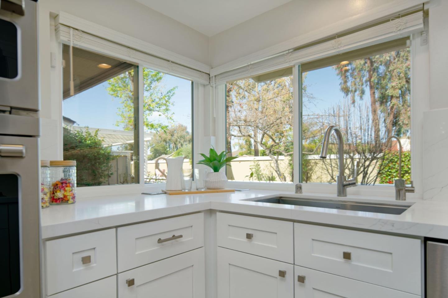 Detail Gallery Image 16 of 38 For 1139 Holly Oak Cir, San Jose,  CA 95120 - 3 Beds | 2 Baths