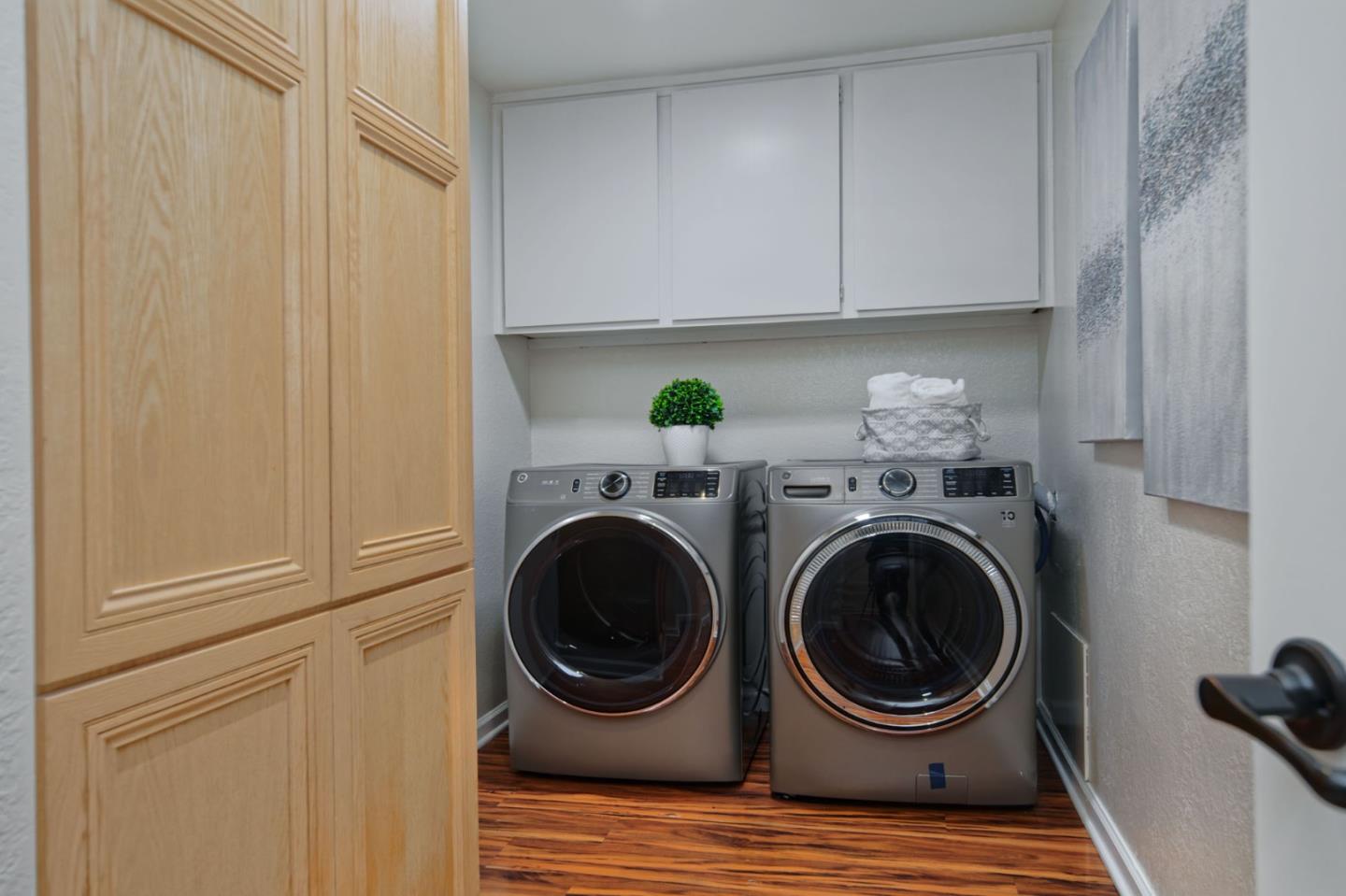 Detail Gallery Image 30 of 38 For 1139 Holly Oak Cir, San Jose,  CA 95120 - 3 Beds | 2 Baths