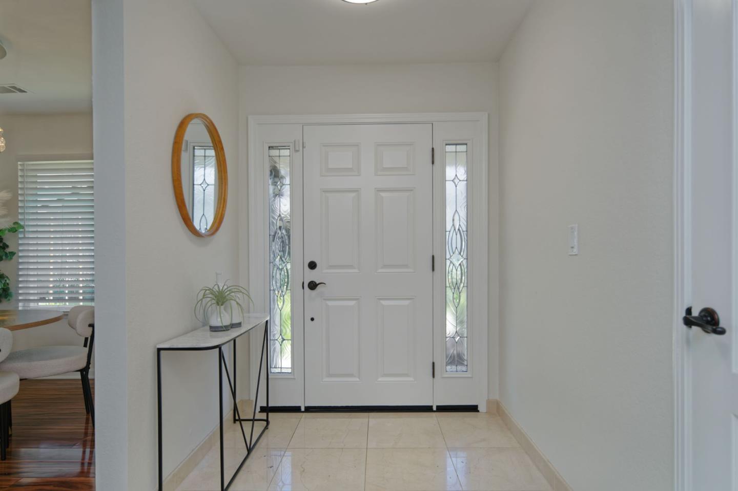 Detail Gallery Image 4 of 38 For 1139 Holly Oak Cir, San Jose,  CA 95120 - 3 Beds | 2 Baths