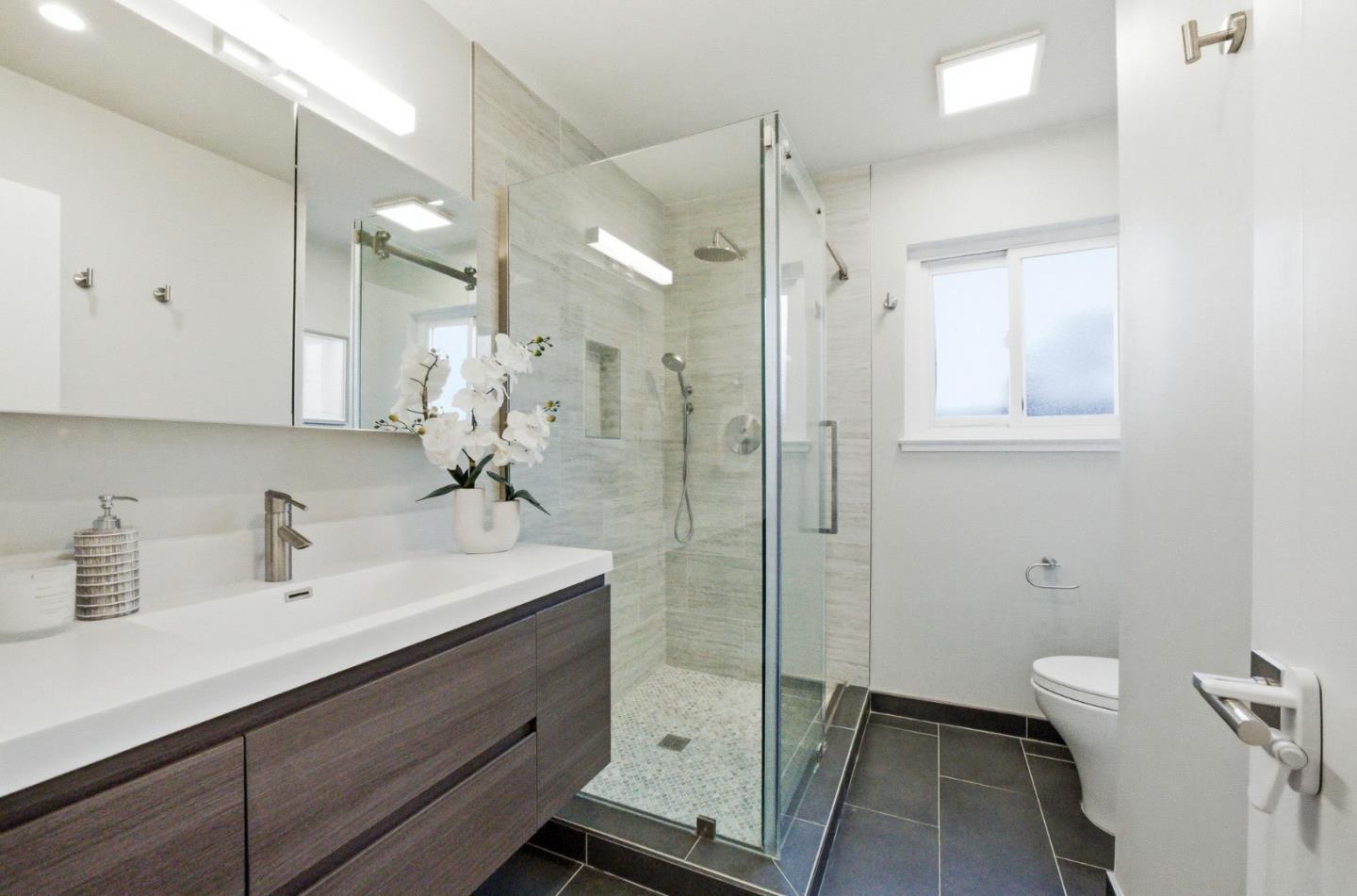 Detail Gallery Image 15 of 35 For 1575 Willowmont Ave, San Jose,  CA 95118 - 4 Beds | 2/1 Baths