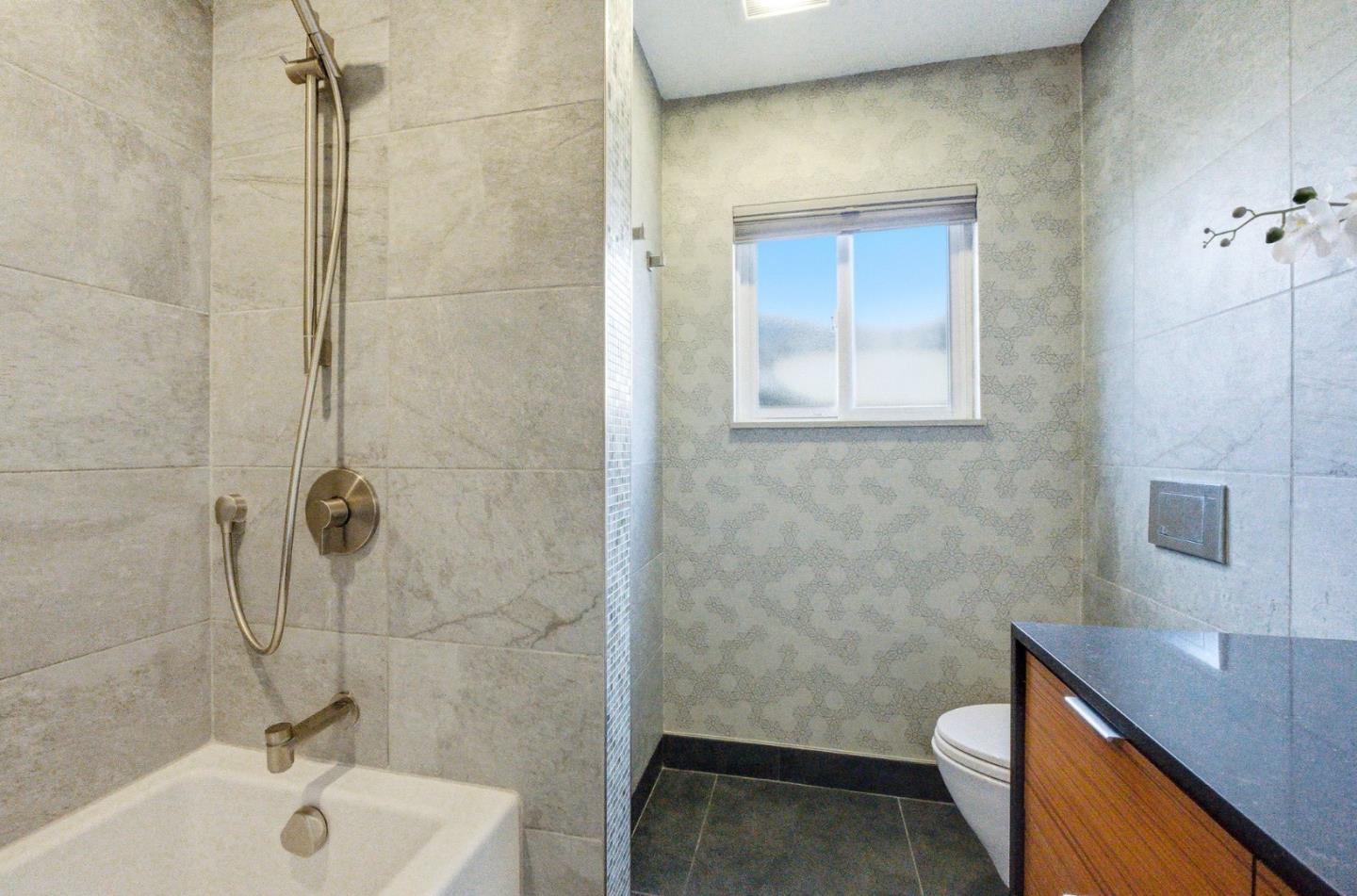 Detail Gallery Image 18 of 35 For 1575 Willowmont Ave, San Jose,  CA 95118 - 4 Beds | 2/1 Baths