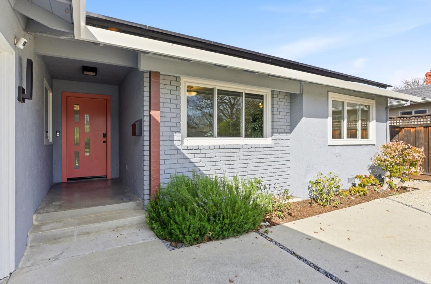 Detail Gallery Image 2 of 35 For 1575 Willowmont Ave, San Jose,  CA 95118 - 4 Beds | 2/1 Baths