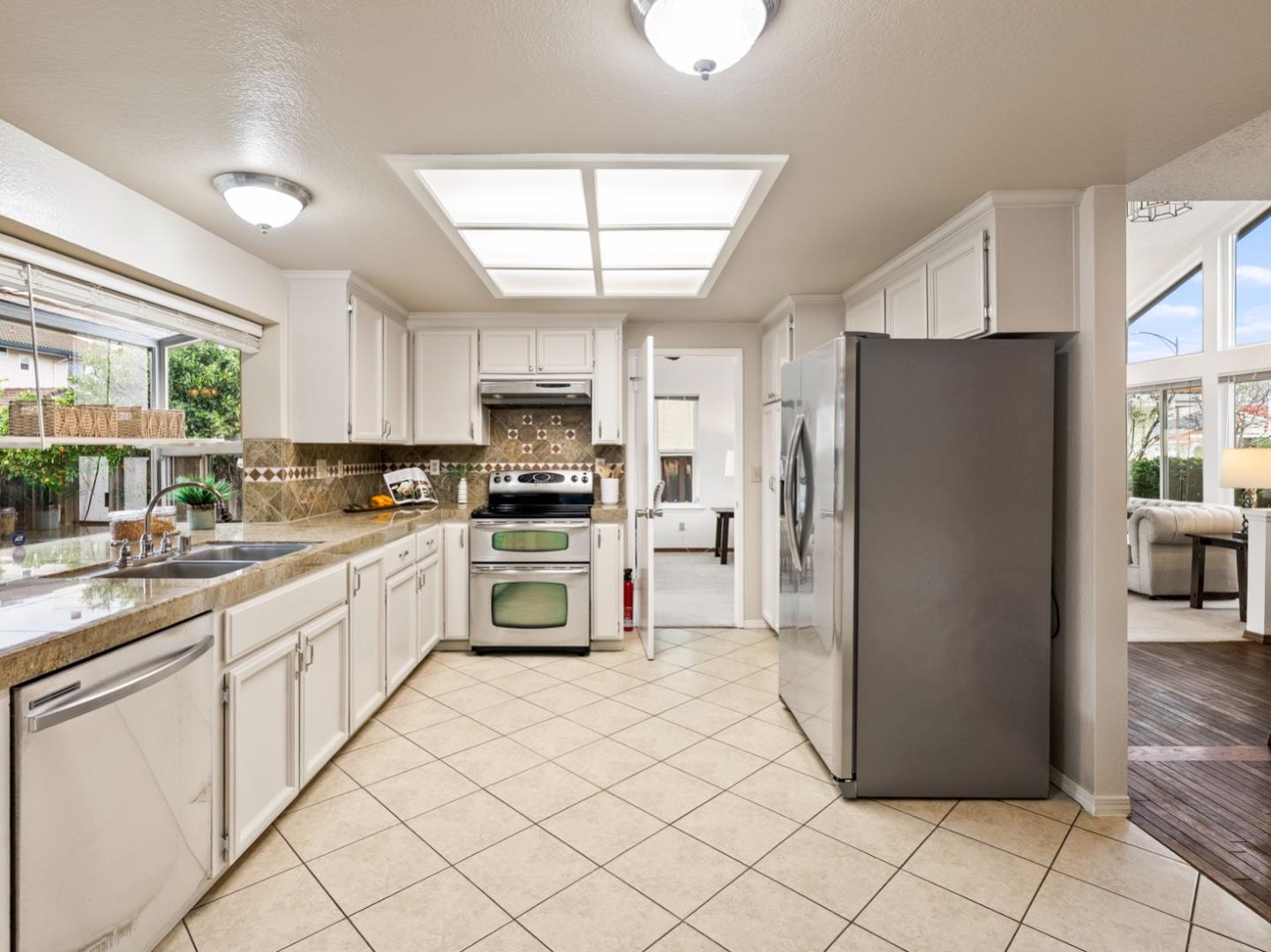 Detail Gallery Image 16 of 53 For 6979 Sessions Dr, San Jose,  CA 95119 - 3 Beds | 2 Baths