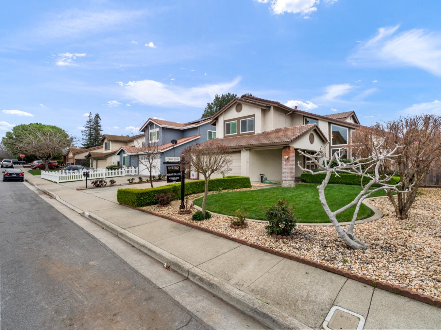 Detail Gallery Image 3 of 53 For 6979 Sessions Dr, San Jose,  CA 95119 - 3 Beds | 2 Baths