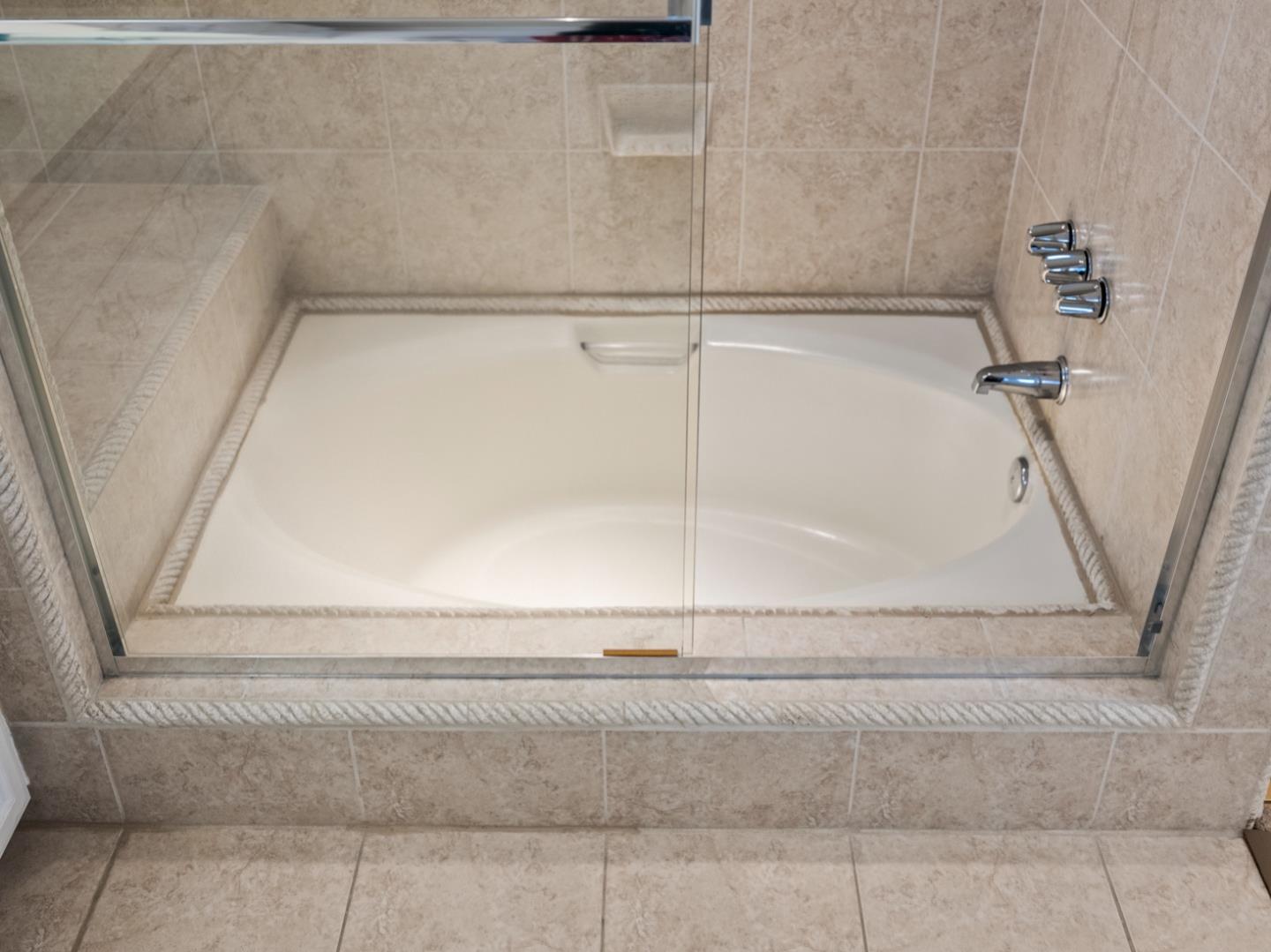 Detail Gallery Image 33 of 53 For 6979 Sessions Dr, San Jose,  CA 95119 - 3 Beds | 2 Baths