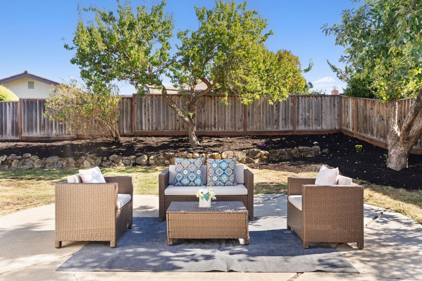 Detail Gallery Image 44 of 53 For 7814 Knollbrook Dr, Pleasanton,  CA 94588 - 4 Beds | 2 Baths