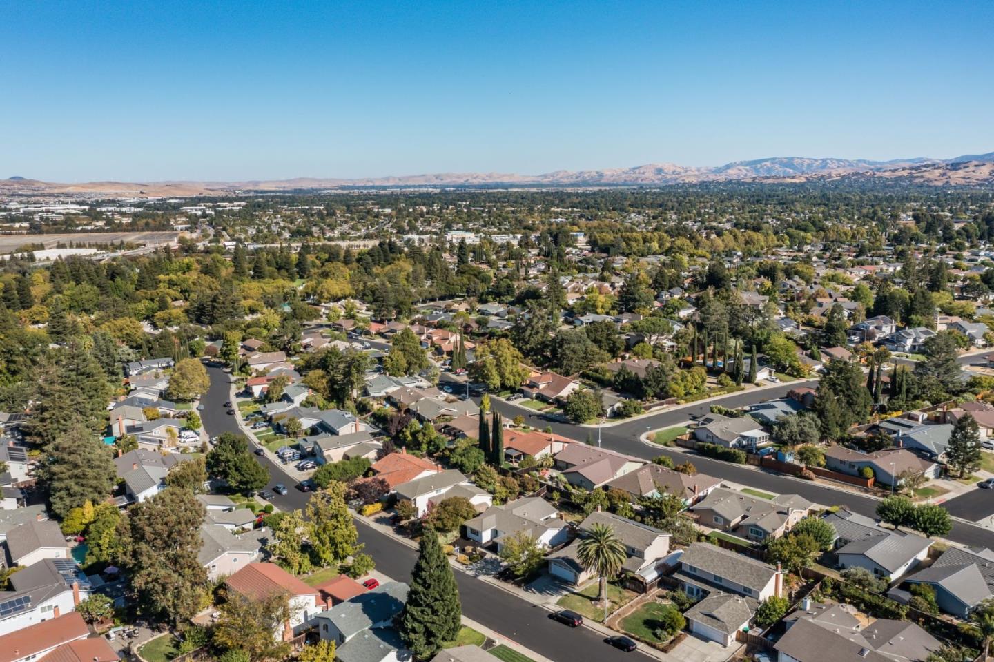 Detail Gallery Image 49 of 53 For 7814 Knollbrook Dr, Pleasanton,  CA 94588 - 4 Beds | 2 Baths