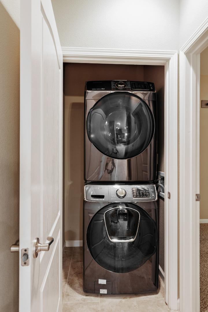 Detail Gallery Image 28 of 56 For 2037 E Christensen Dr, Fresno,  CA 93730 - 2 Beds | 2 Baths