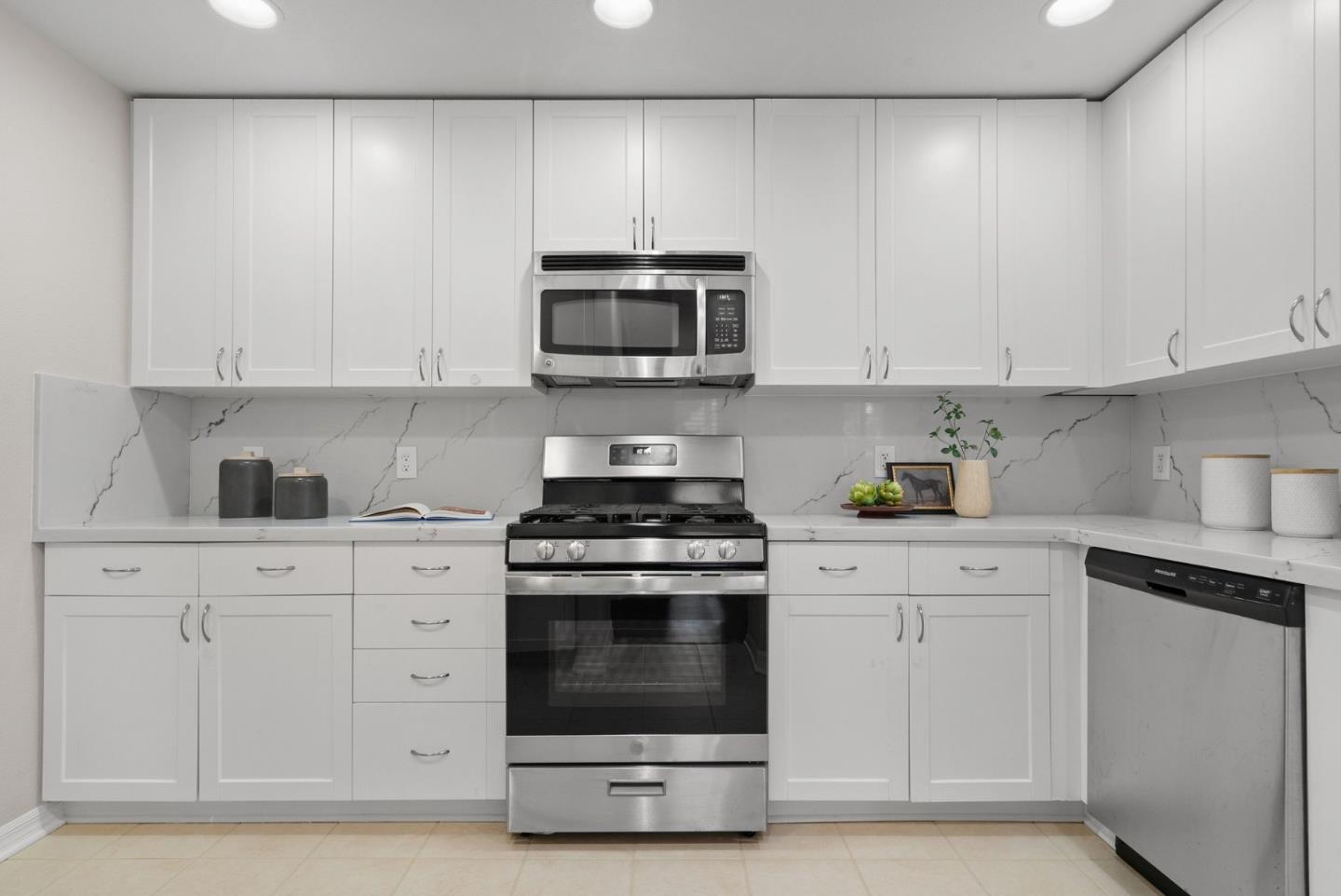 Detail Gallery Image 16 of 61 For 3901 Lick Mill Blvd #116,  Santa Clara,  CA 95054 - 2 Beds | 2 Baths