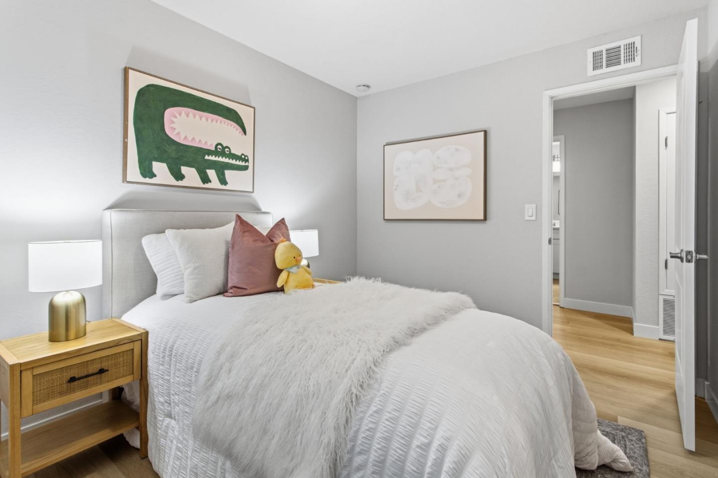 Detail Gallery Image 29 of 49 For 450 Stratford Park Ct, San Jose,  CA 95136 - 4 Beds | 2 Baths