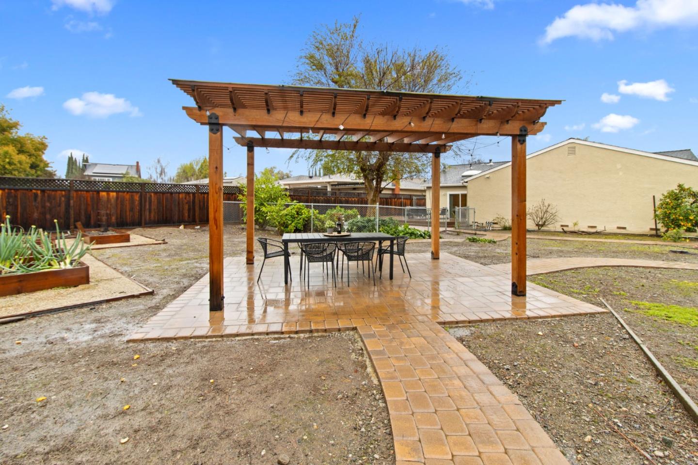 Detail Gallery Image 37 of 49 For 450 Stratford Park Ct, San Jose,  CA 95136 - 4 Beds | 2 Baths