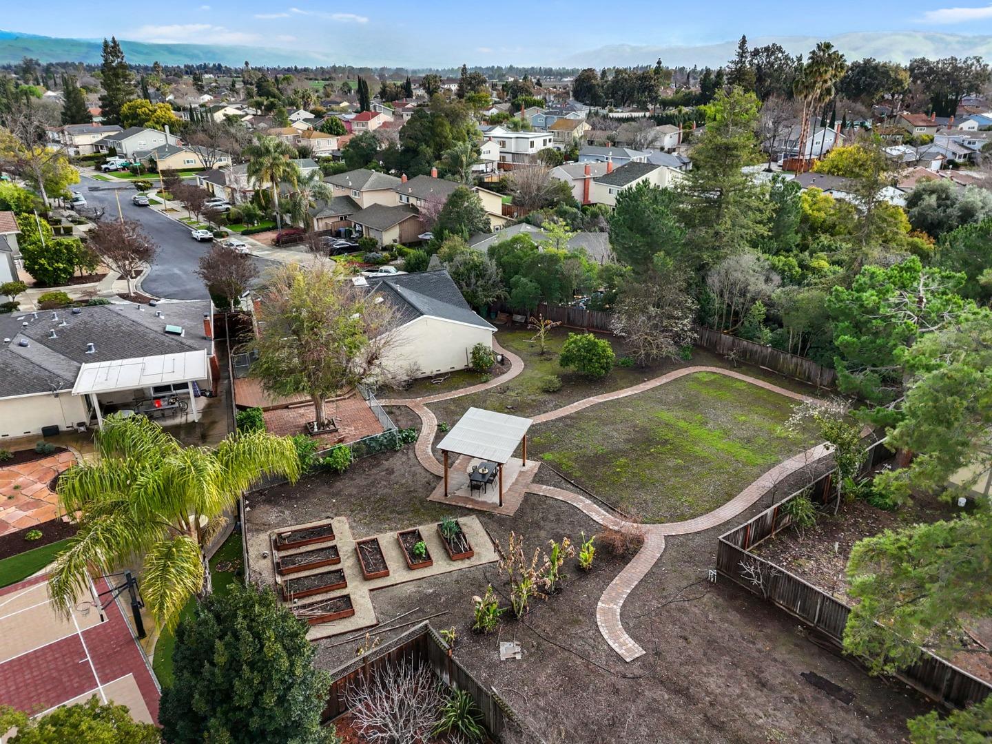 Detail Gallery Image 47 of 49 For 450 Stratford Park Ct, San Jose,  CA 95136 - 4 Beds | 2 Baths