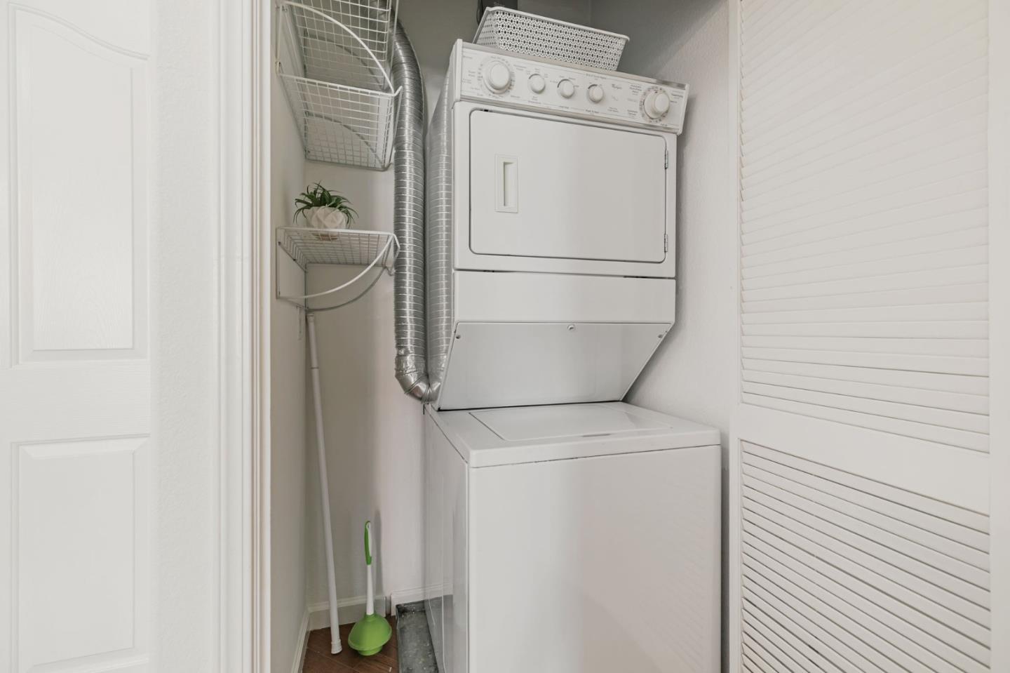 Detail Gallery Image 21 of 40 For 801 S Winchester Blvd #2401,  San Jose,  CA 95128 - 1 Beds | 1 Baths