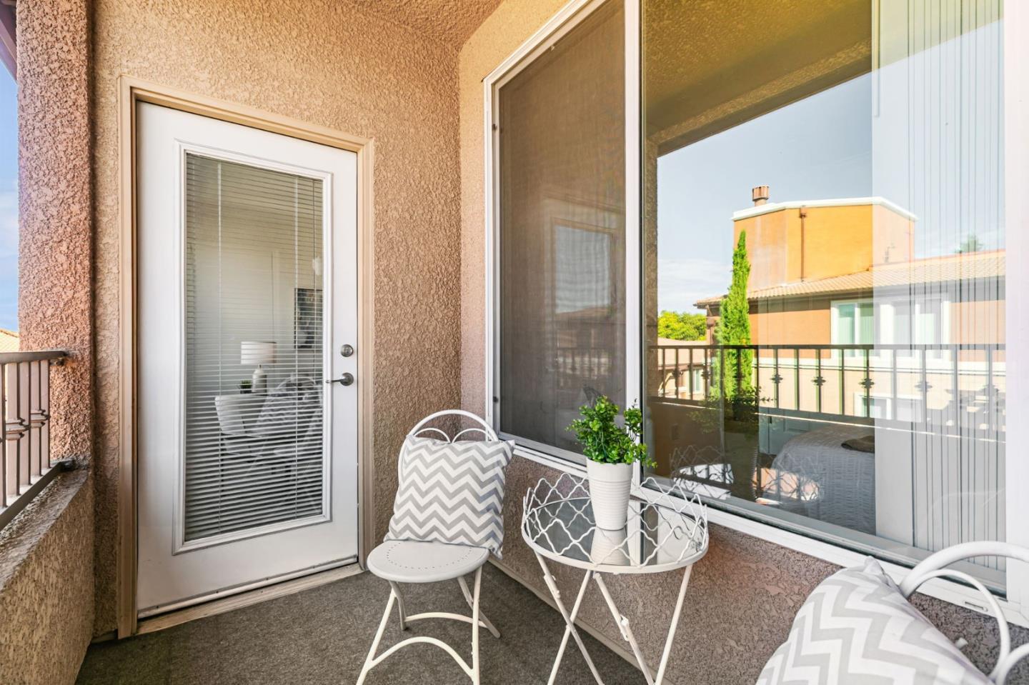 Detail Gallery Image 22 of 40 For 801 S Winchester Blvd #2401,  San Jose,  CA 95128 - 1 Beds | 1 Baths