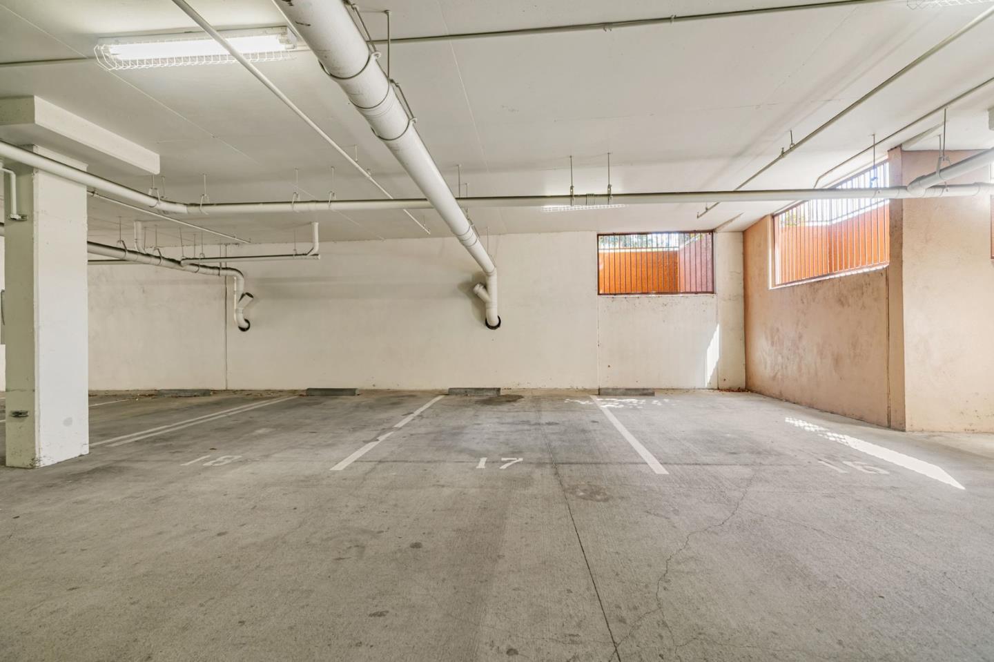 Detail Gallery Image 35 of 40 For 801 S Winchester Blvd #2401,  San Jose,  CA 95128 - 1 Beds | 1 Baths