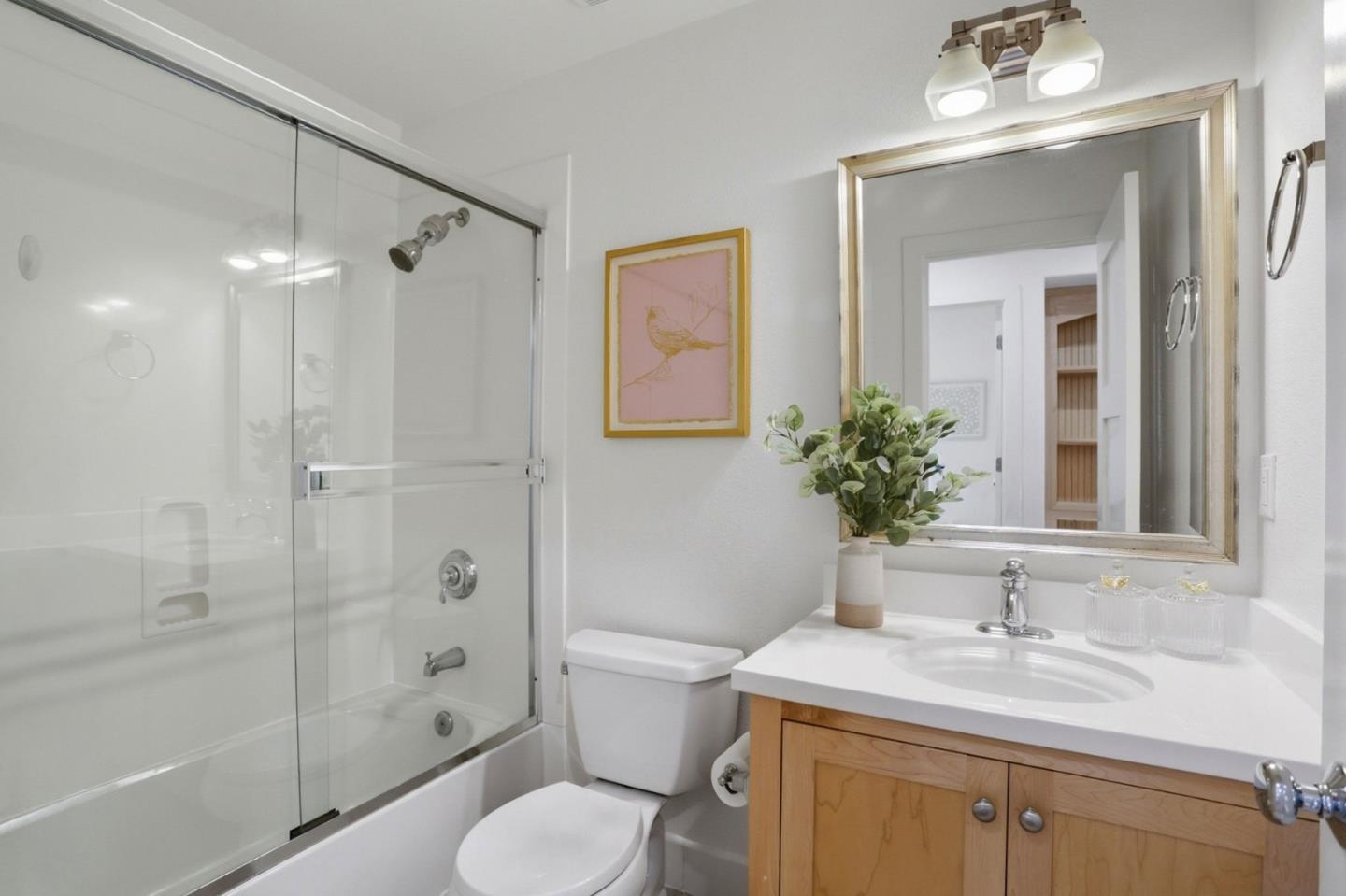 Detail Gallery Image 16 of 24 For 582 Ginkgo Ter, Fremont,  CA 94539 - 4 Beds | 3/1 Baths