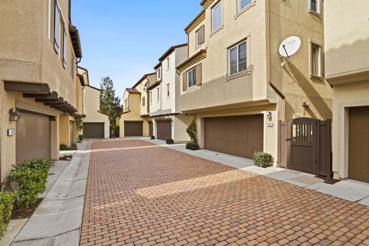 Detail Gallery Image 21 of 24 For 582 Ginkgo Ter, Fremont,  CA 94539 - 4 Beds | 3/1 Baths