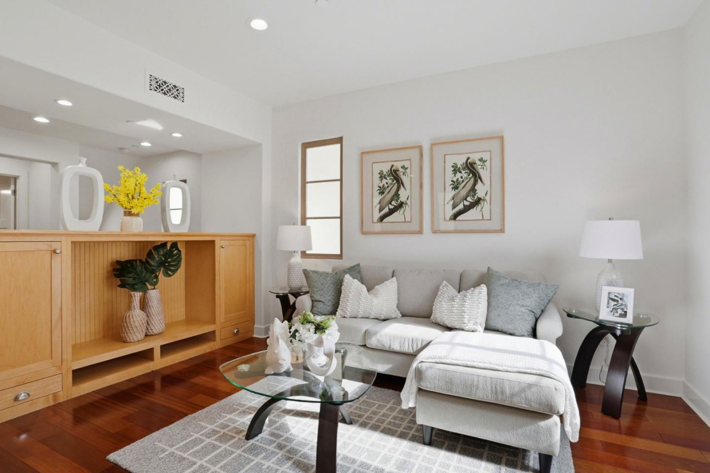 Detail Gallery Image 4 of 24 For 582 Ginkgo Ter, Fremont,  CA 94539 - 4 Beds | 3/1 Baths