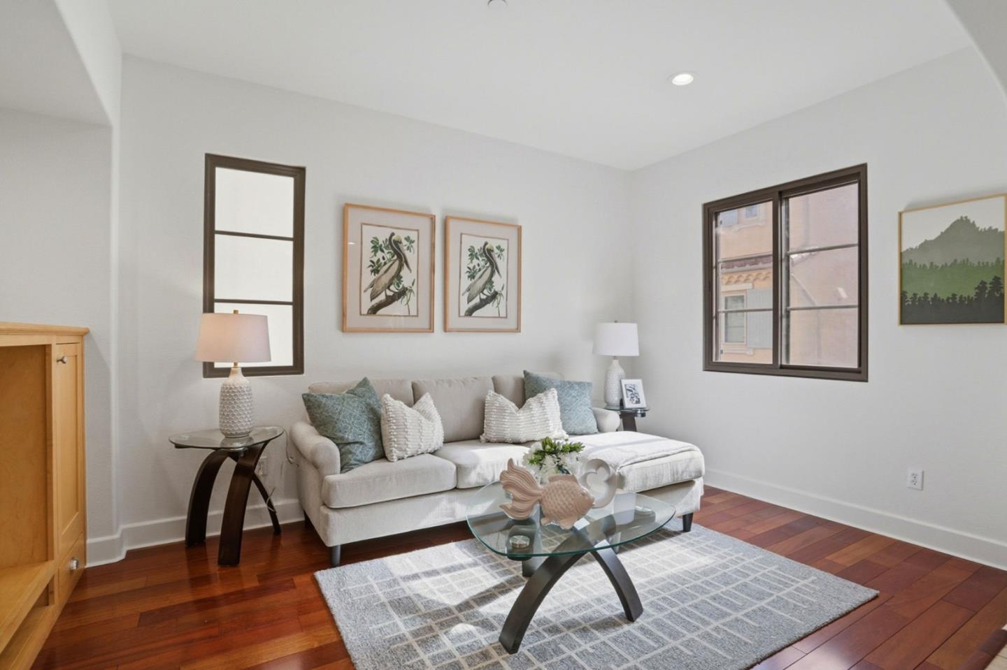 Detail Gallery Image 5 of 24 For 582 Ginkgo Ter, Fremont,  CA 94539 - 4 Beds | 3/1 Baths