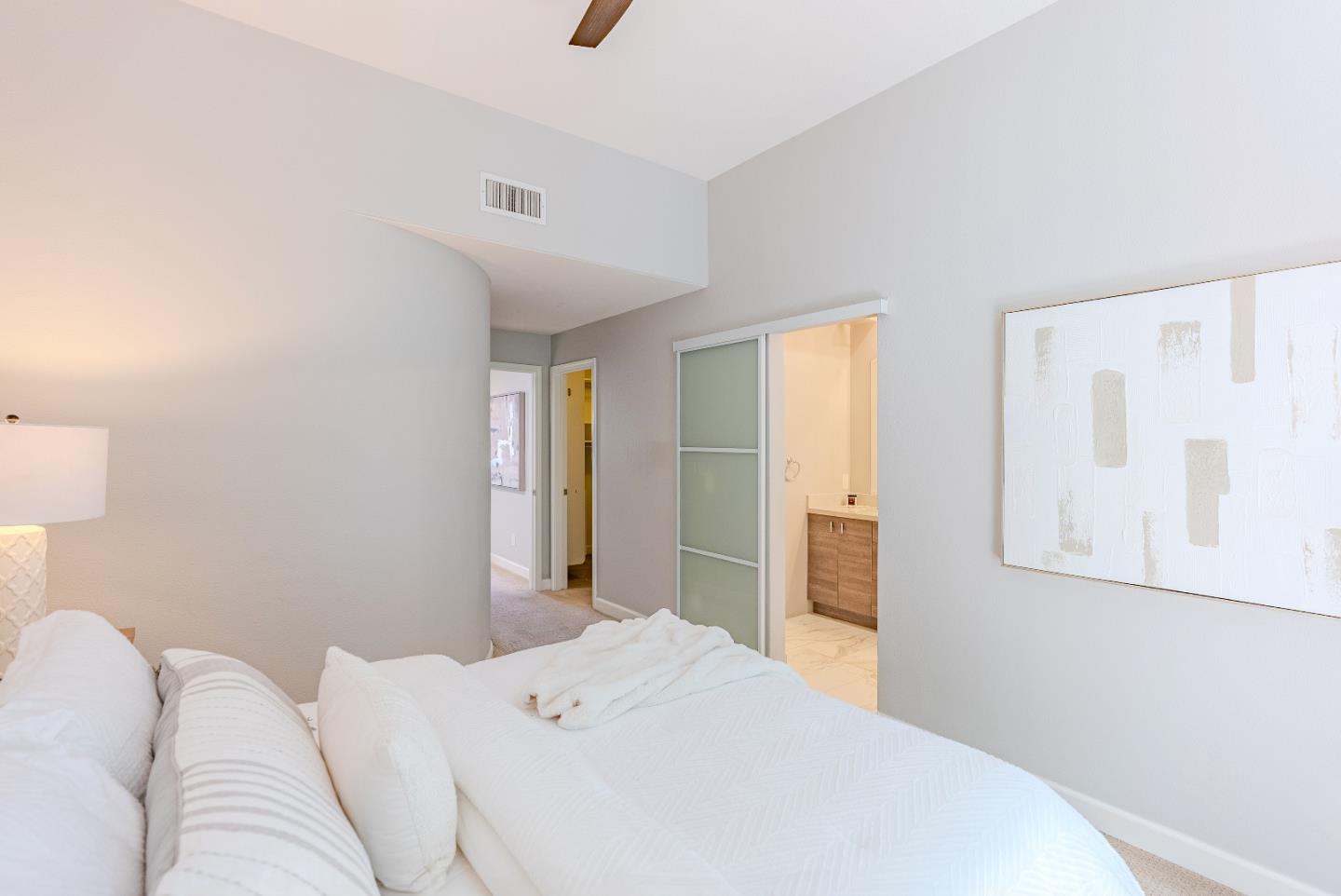 Detail Gallery Image 23 of 33 For 992 Alpine Ter #5,  Sunnyvale,  CA 94086 - 2 Beds | 2/1 Baths