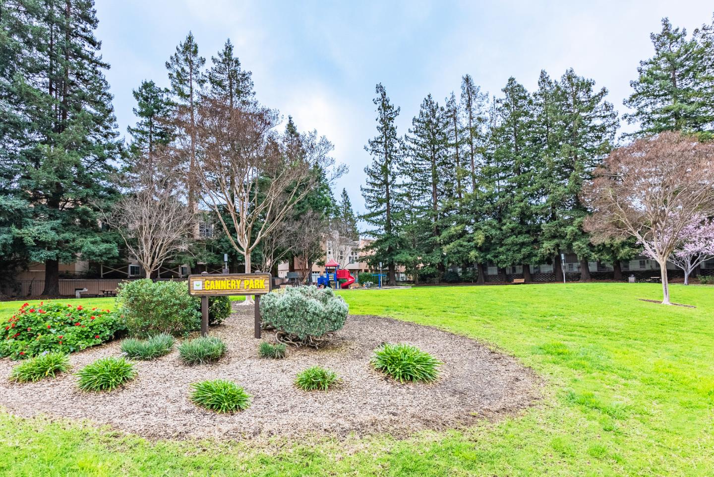 Detail Gallery Image 33 of 33 For 992 Alpine Ter #5,  Sunnyvale,  CA 94086 - 2 Beds | 2/1 Baths