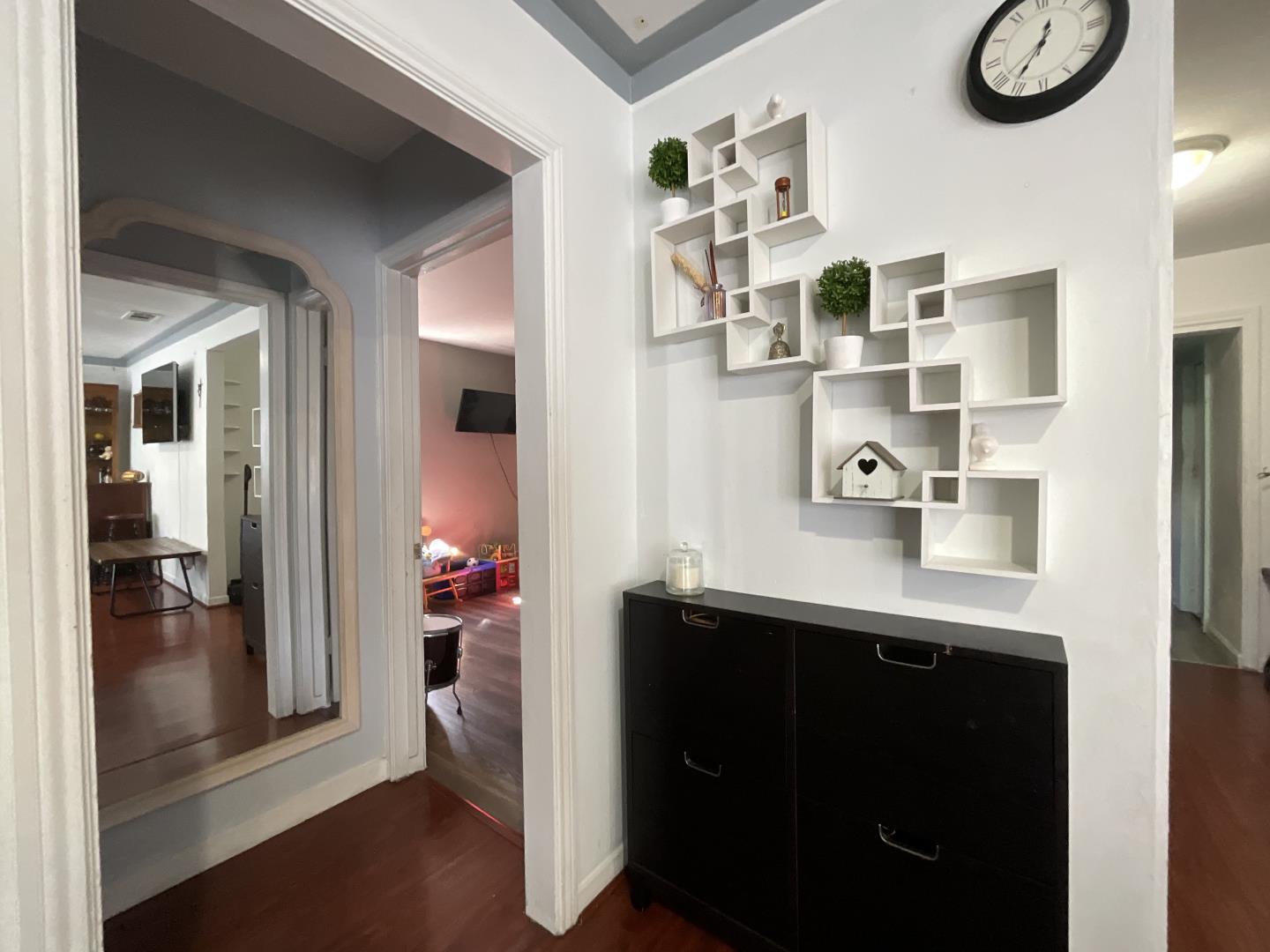 Detail Gallery Image 31 of 39 For 3221 E Hills Dr, San Jose,  CA 95127 - 2 Beds | 1 Baths