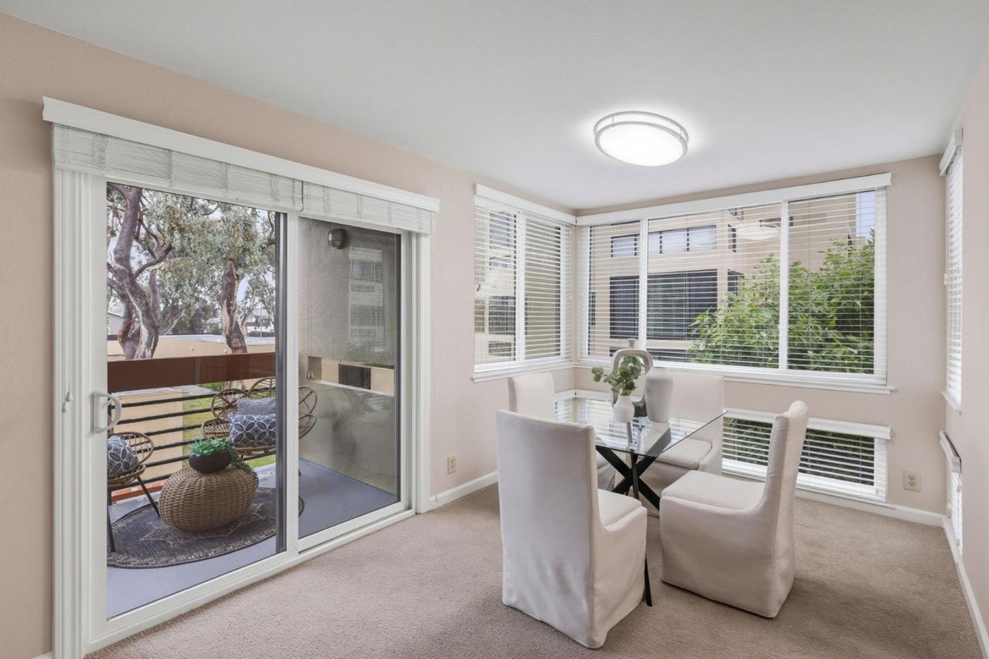 Detail Gallery Image 9 of 39 For 916 Beach Park Blvd #65,  Foster City,  CA 94404 - 2 Beds | 2 Baths