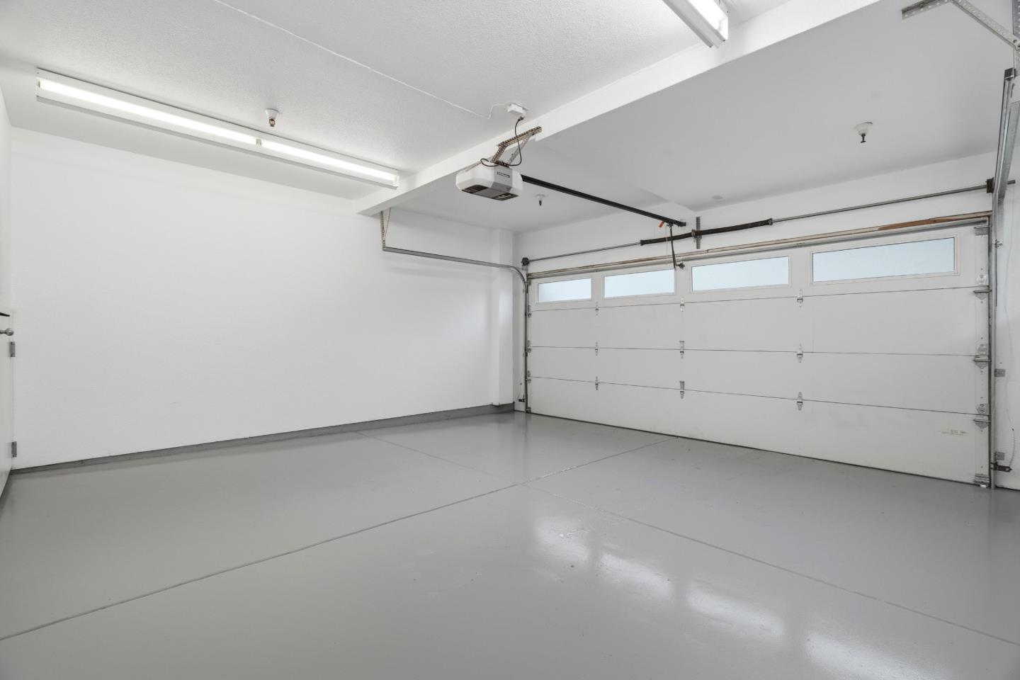 Detail Gallery Image 24 of 25 For 430 Jacobs Ct, Palo Alto,  CA 94306 - 3 Beds | 2/1 Baths