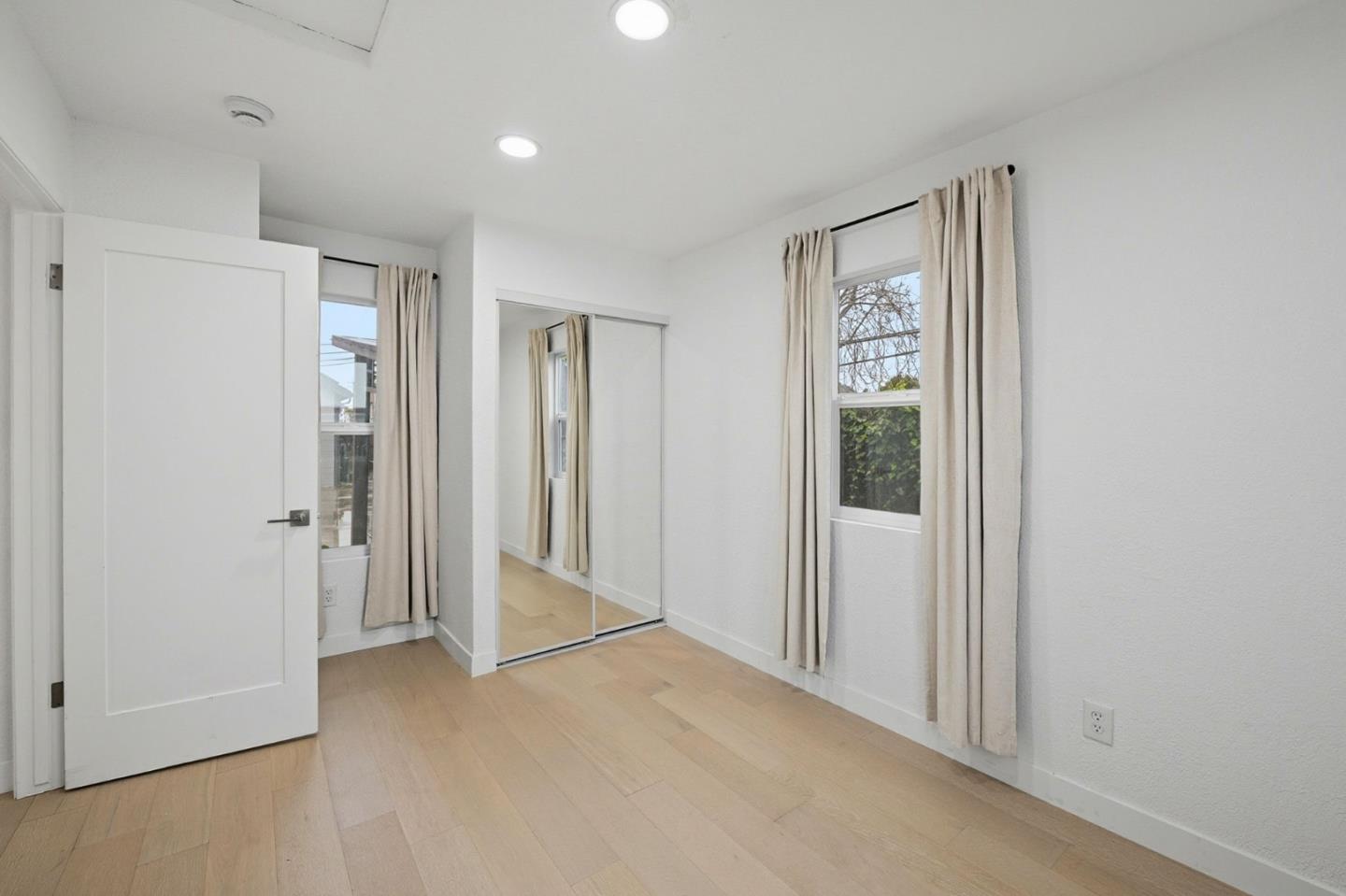 Detail Gallery Image 12 of 20 For 1397 Vine St, San Jose,  CA 95110 - 2 Beds | 1 Baths