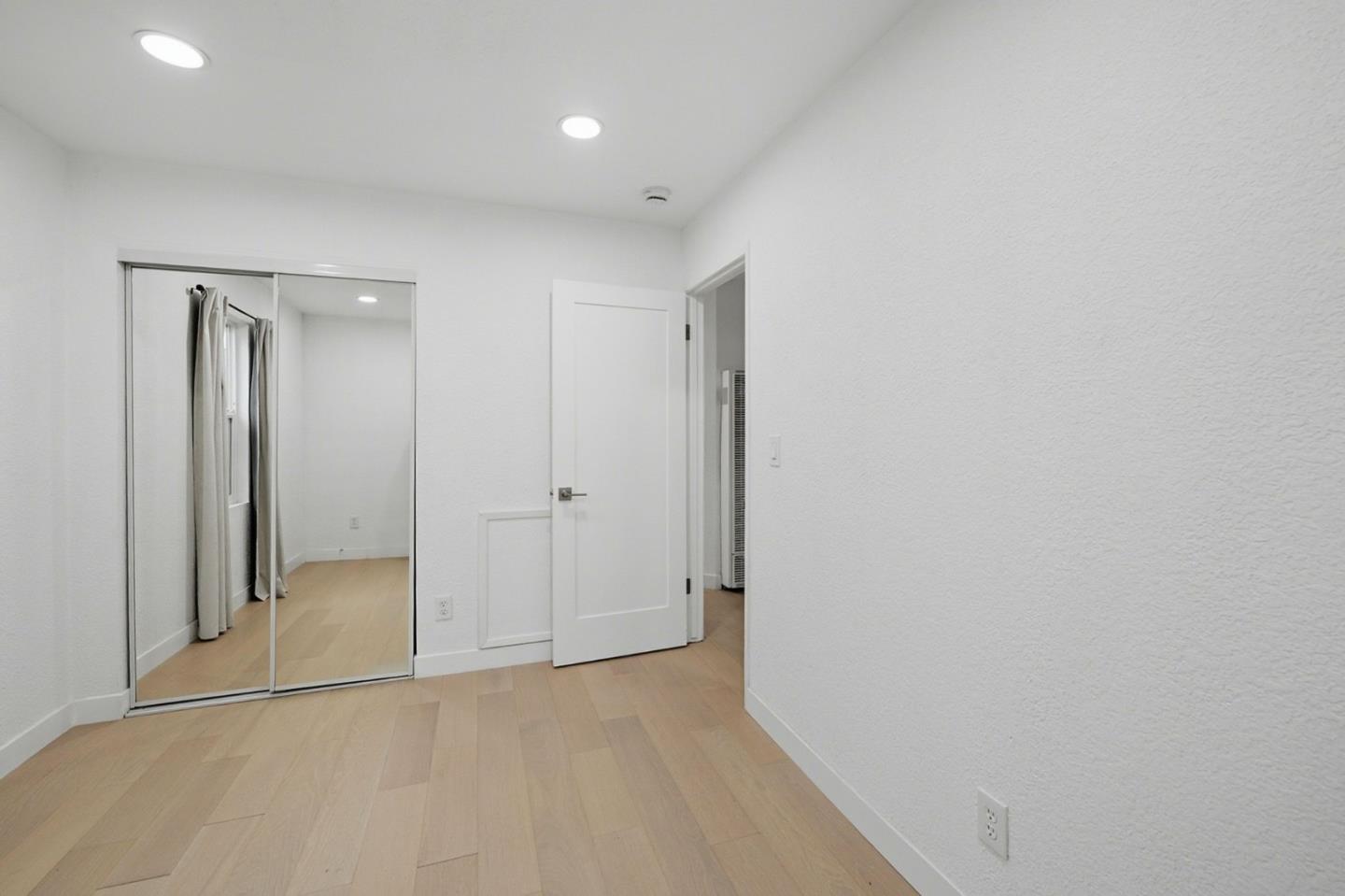 Detail Gallery Image 15 of 20 For 1397 Vine St, San Jose,  CA 95110 - 2 Beds | 1 Baths