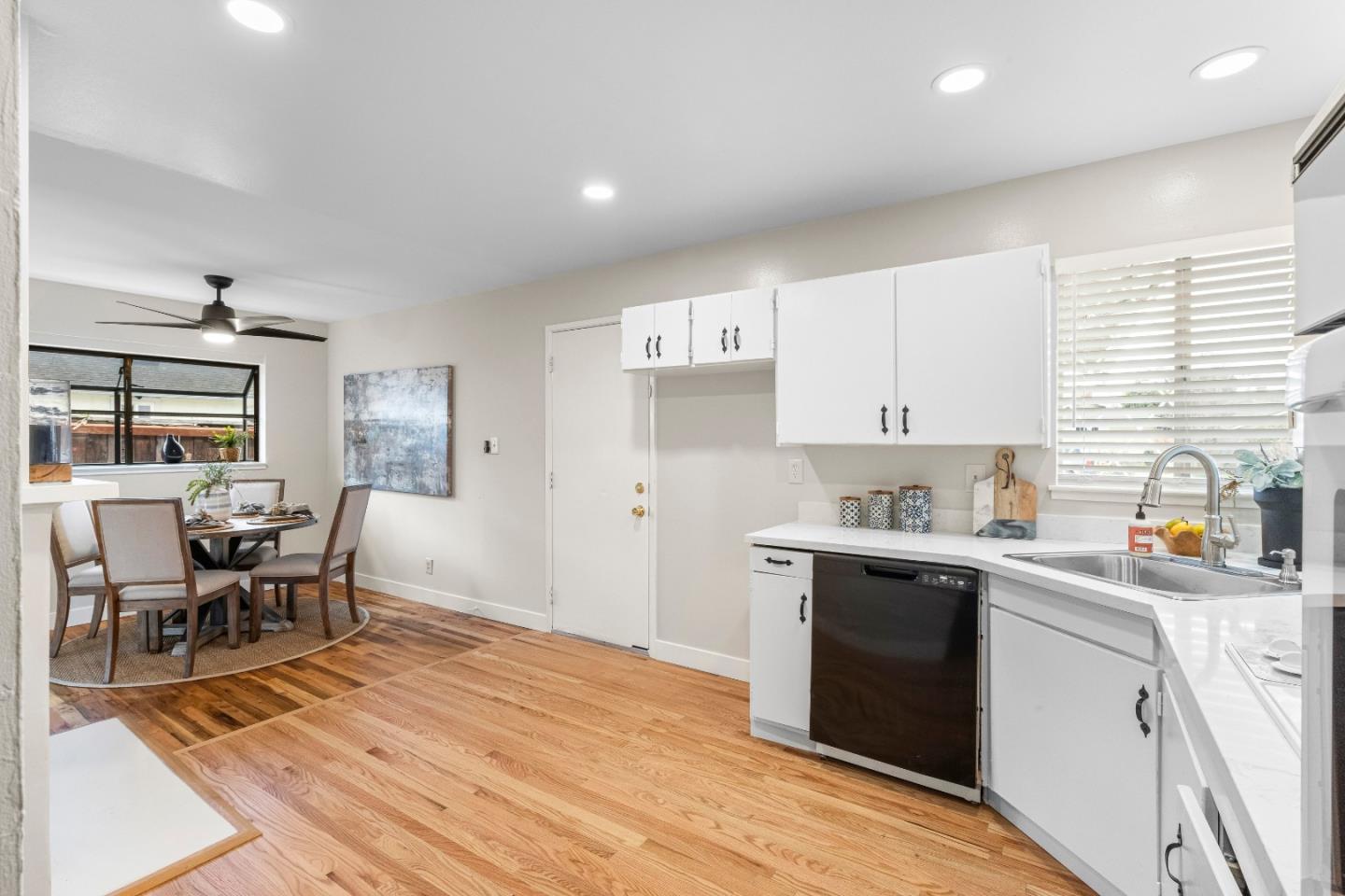 Detail Gallery Image 17 of 38 For 2788 Lexford Ave, San Jose,  CA 95124 - 3 Beds | 2 Baths