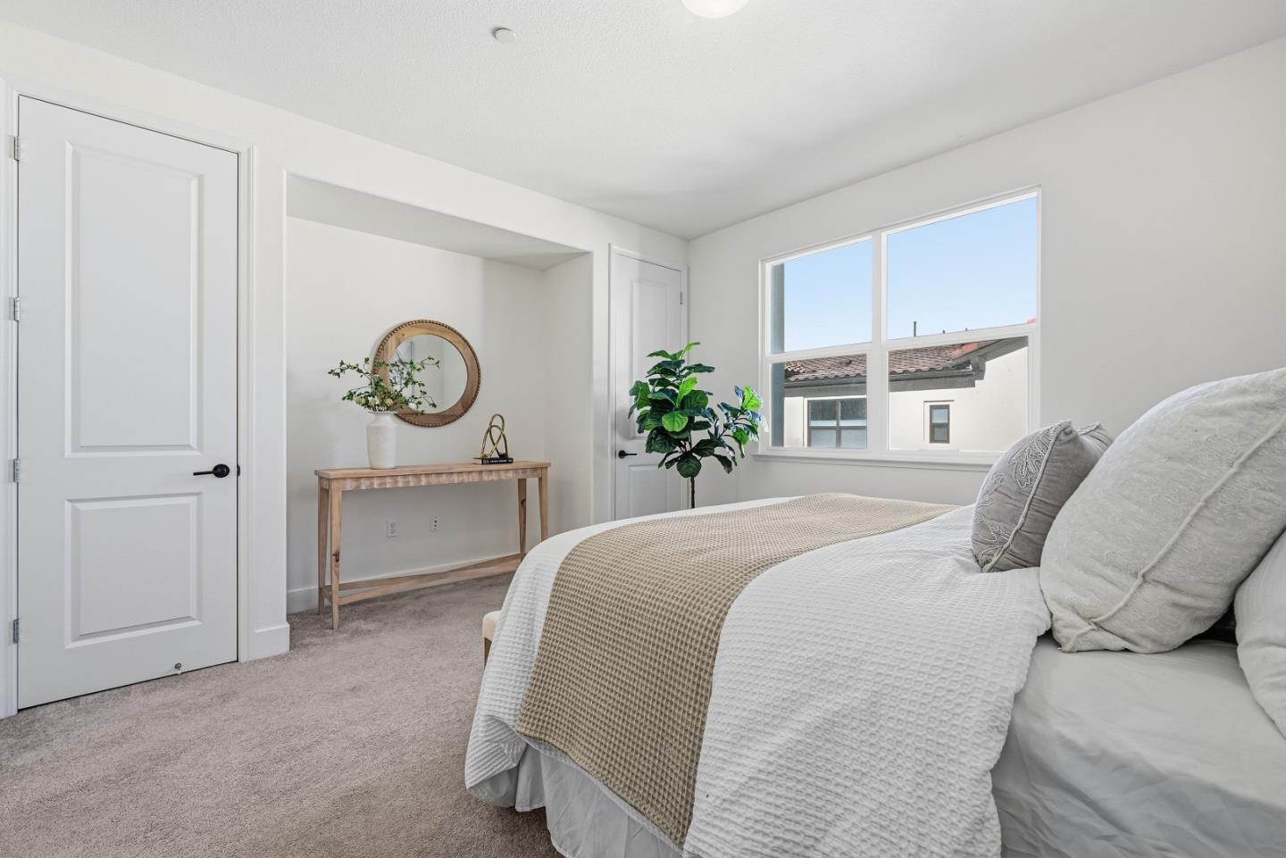 Detail Gallery Image 18 of 43 For 815 Santa Cecilia Ter, Sunnyvale,  CA 94085 - 3 Beds | 3/1 Baths