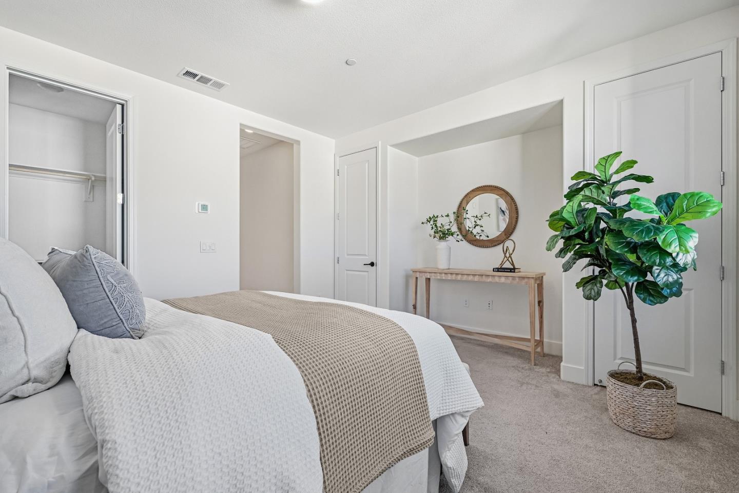 Detail Gallery Image 20 of 43 For 815 Santa Cecilia Ter, Sunnyvale,  CA 94085 - 3 Beds | 3/1 Baths