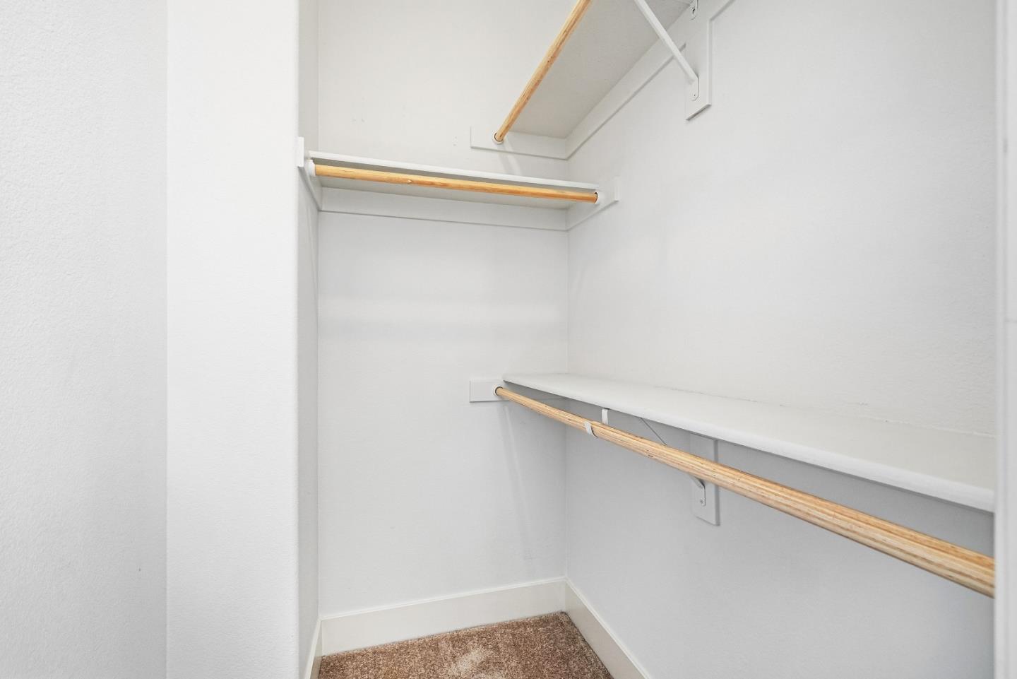 Detail Gallery Image 25 of 43 For 815 Santa Cecilia Ter, Sunnyvale,  CA 94085 - 3 Beds | 3/1 Baths