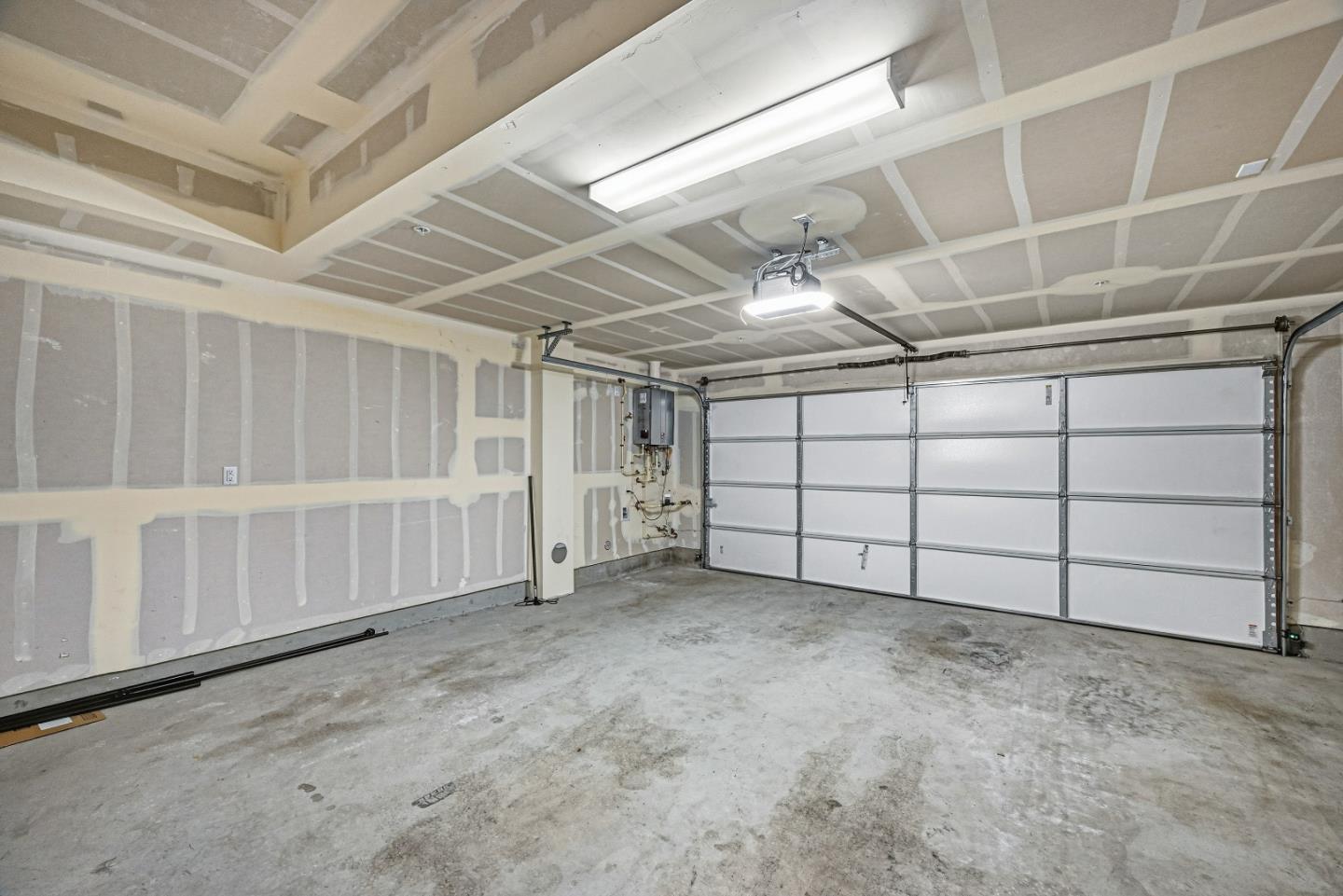 Detail Gallery Image 33 of 43 For 815 Santa Cecilia Ter, Sunnyvale,  CA 94085 - 3 Beds | 3/1 Baths