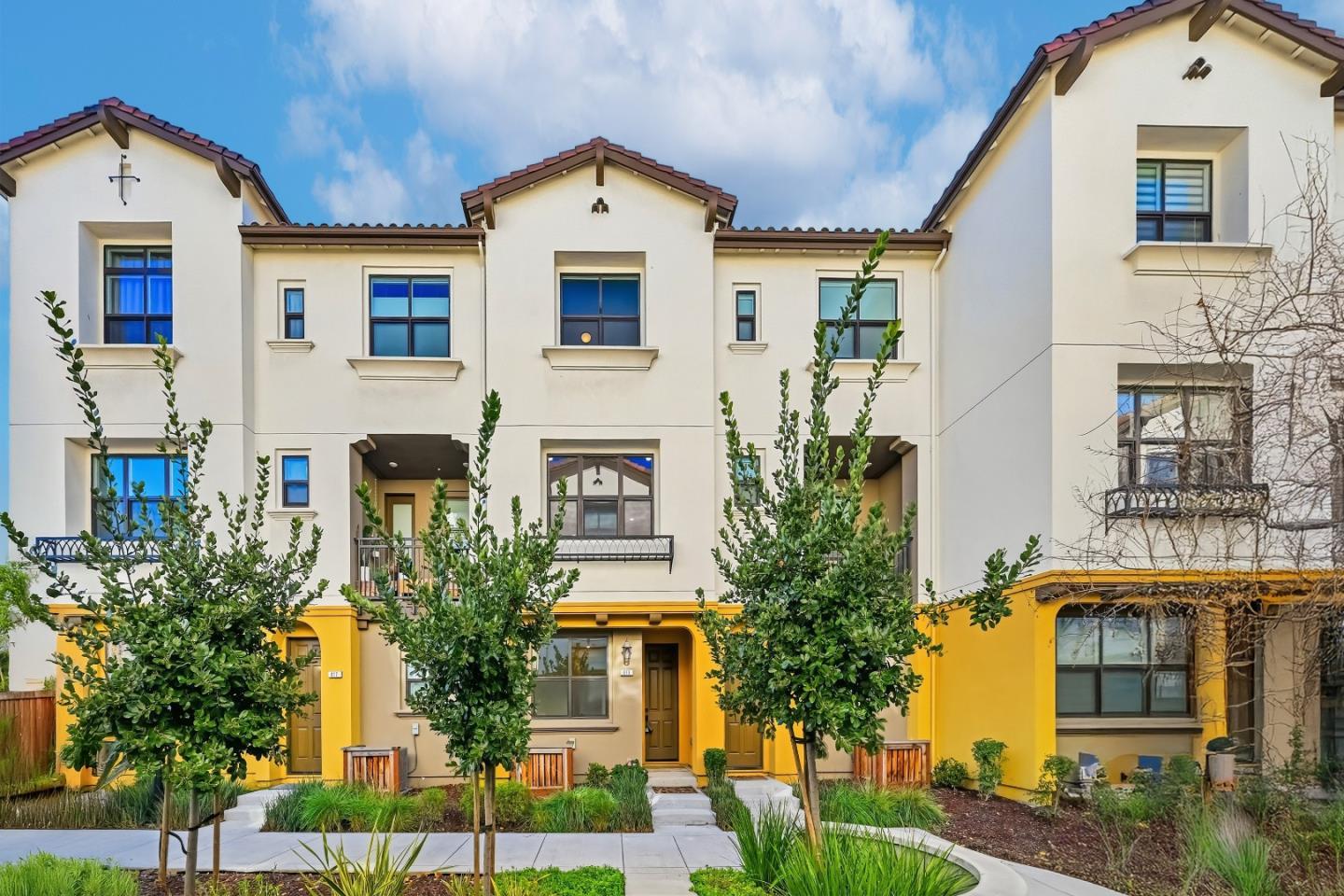 Detail Gallery Image 37 of 43 For 815 Santa Cecilia Ter, Sunnyvale,  CA 94085 - 3 Beds | 3/1 Baths