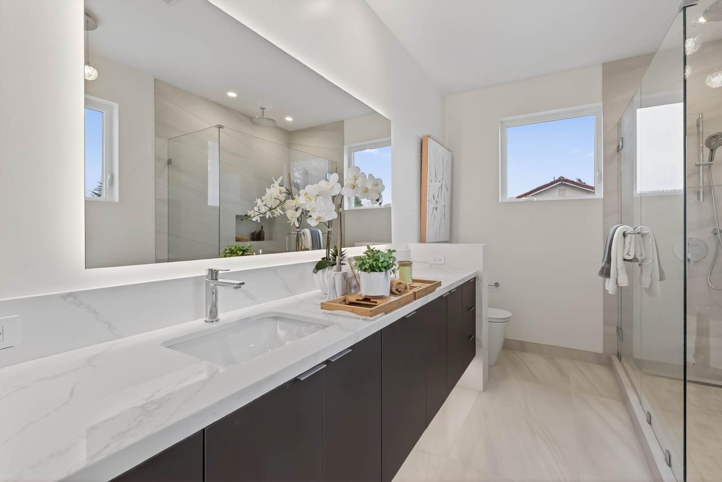 Detail Gallery Image 14 of 42 For 10468 S Stelling Rd, Cupertino,  CA 95014 - 6 Beds | 5/1 Baths