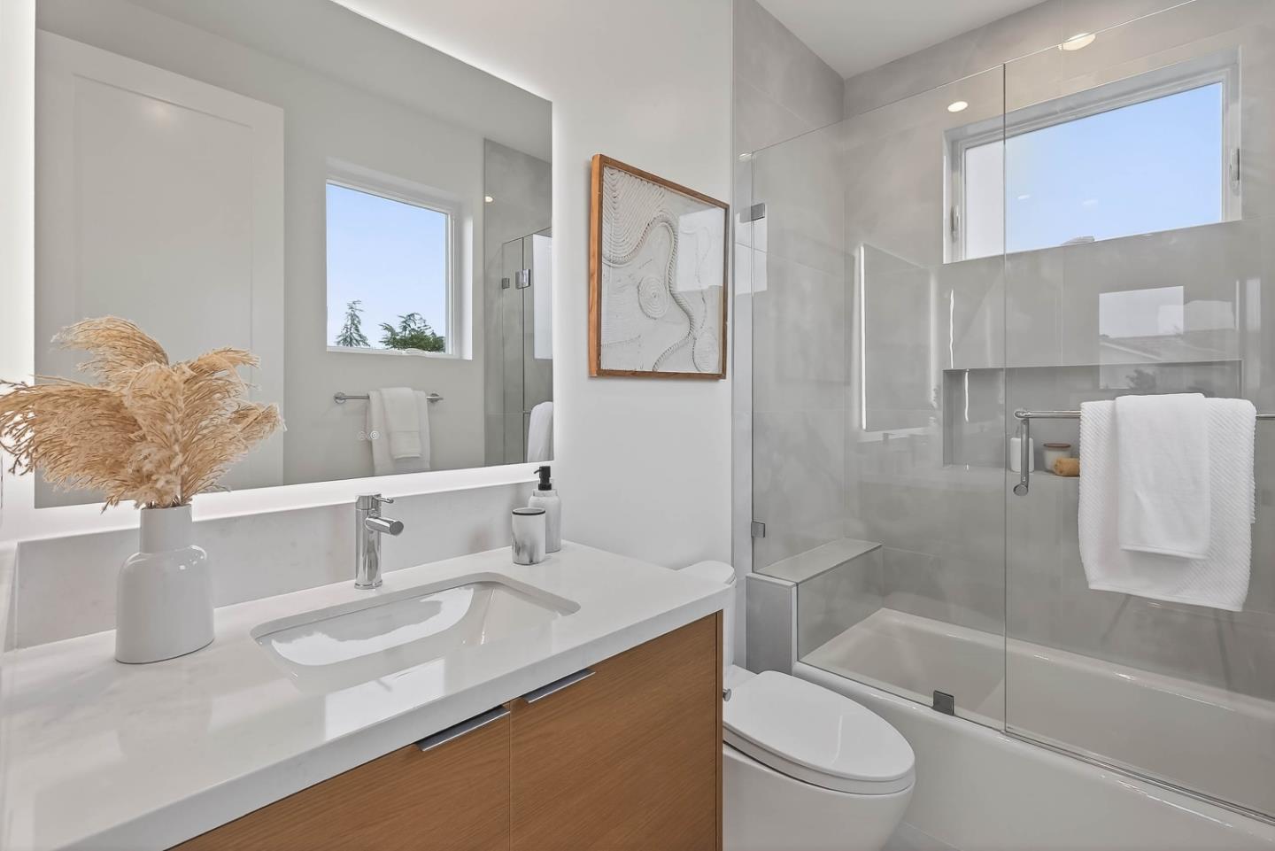 Detail Gallery Image 25 of 42 For 10468 S Stelling Rd, Cupertino,  CA 95014 - 6 Beds | 5/1 Baths